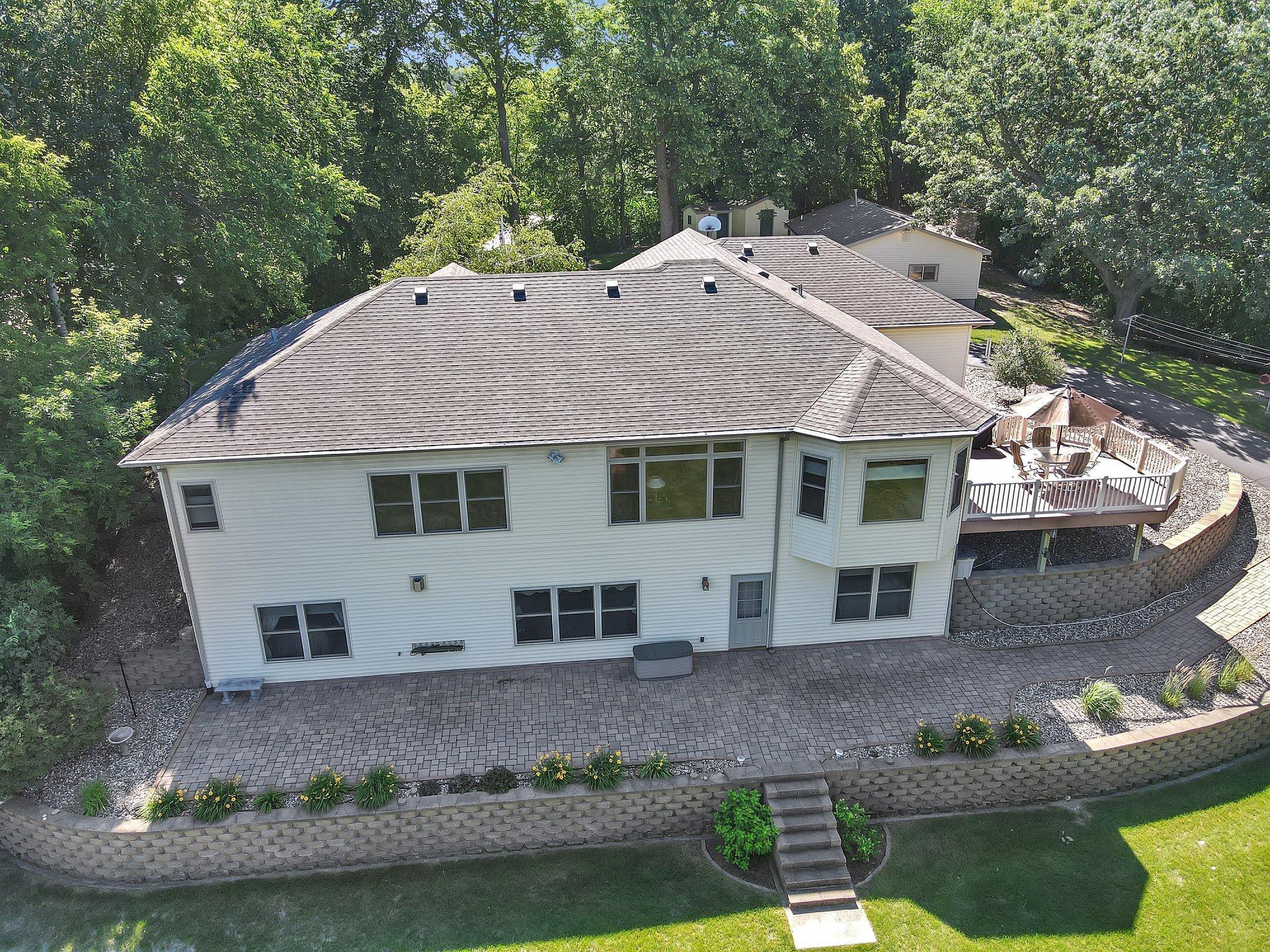 2006 single family home for sale at 18559 Empire Trail in Burtrum, MN — 5 bed, 5 bath (photo 69 of 72)