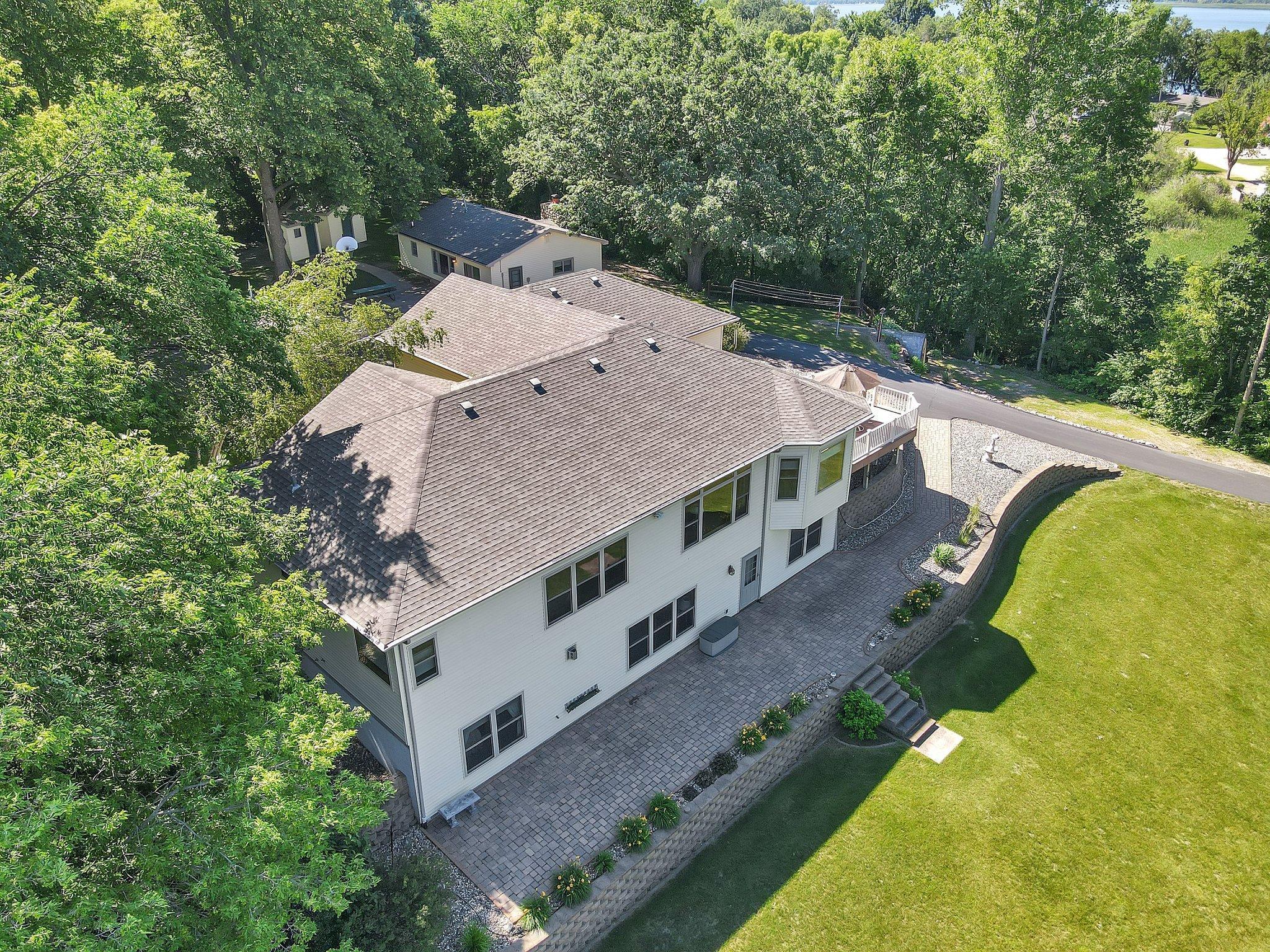 2006 single family home for sale at 18559 Empire Trail in Burtrum, MN — 5 bed, 5 bath (photo 70 of 72)