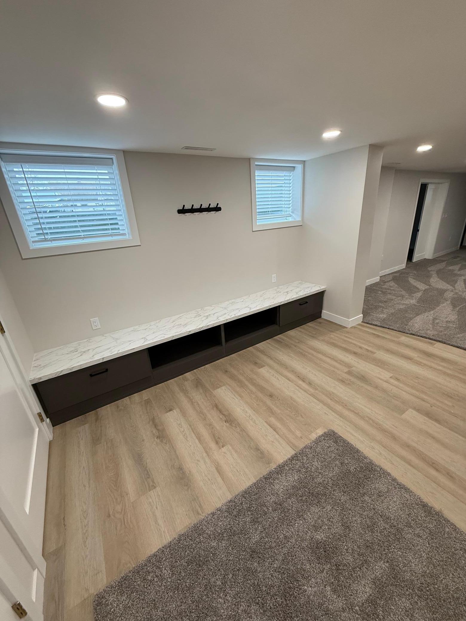 1980 home for sale at 504 Main Street S in Karlstad, MN — 4 bed, 3 bath (photo 31 of 45)