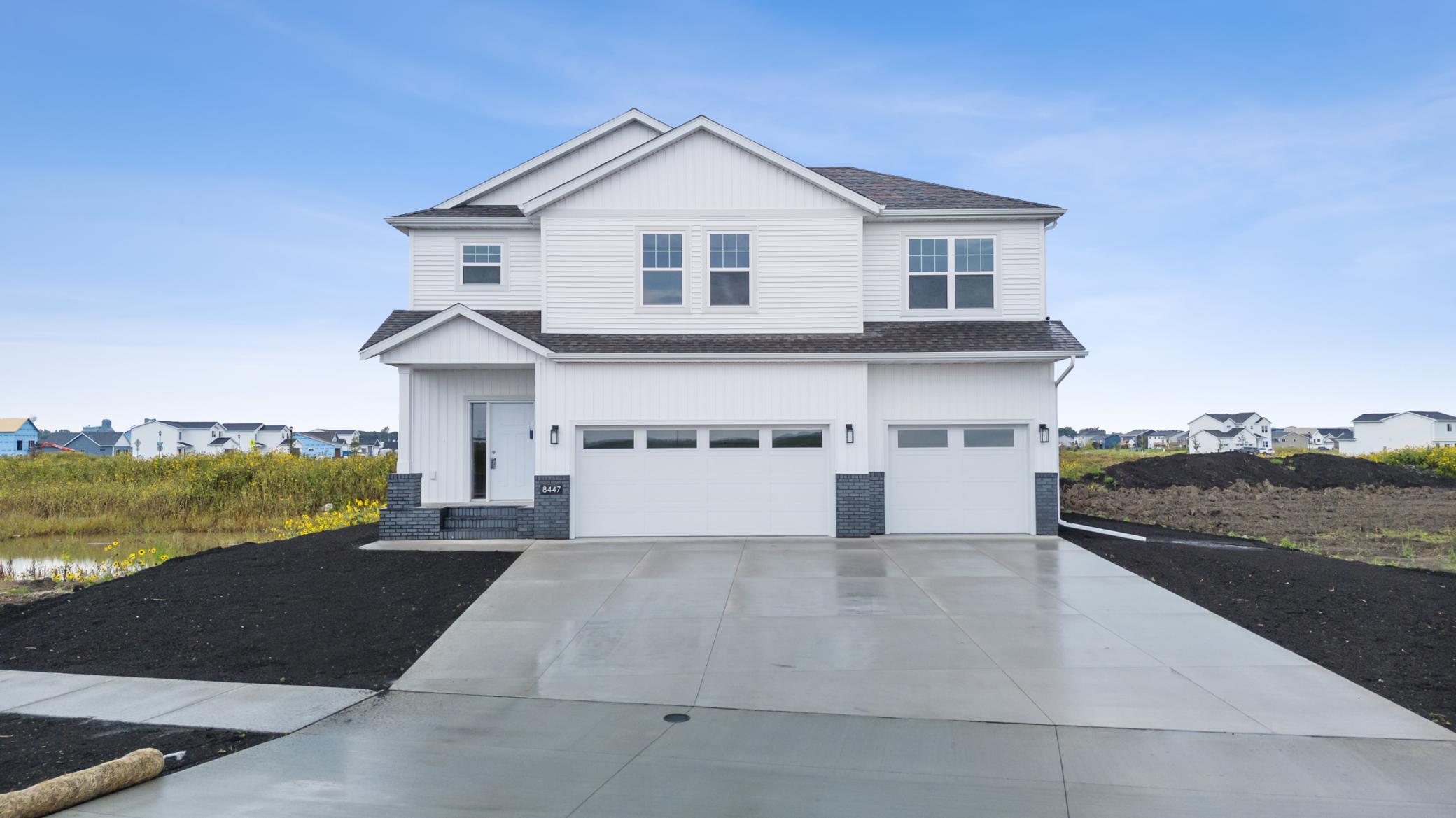 2026 single family home for sale at 8378 62 Street S in Horace, ND — 4 bed, 3 bath