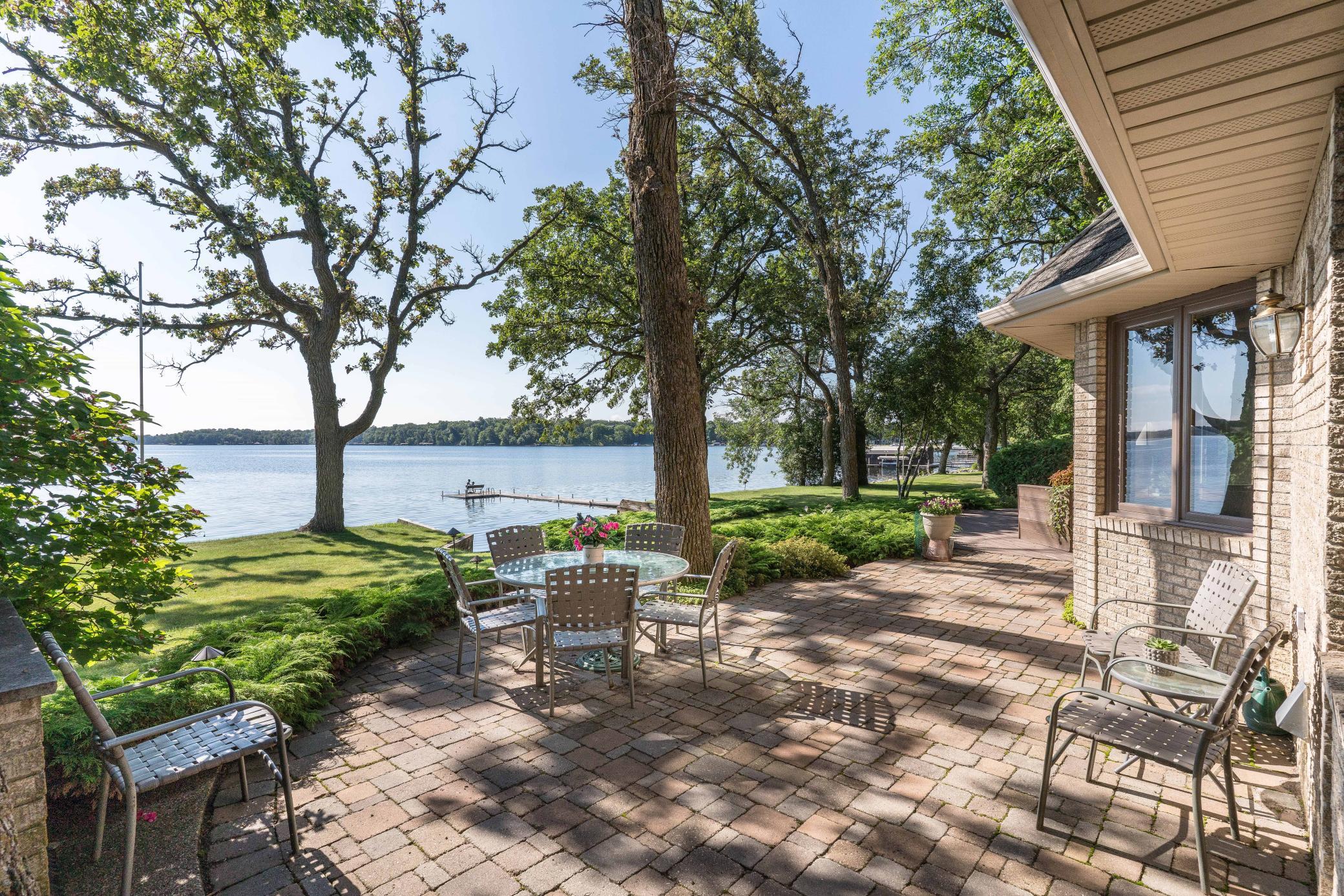 1992 single family home for sale at 2807 Government Point Road NE in Alexandria, MN — 4 bed, 6 bath (photo 21 of 81)