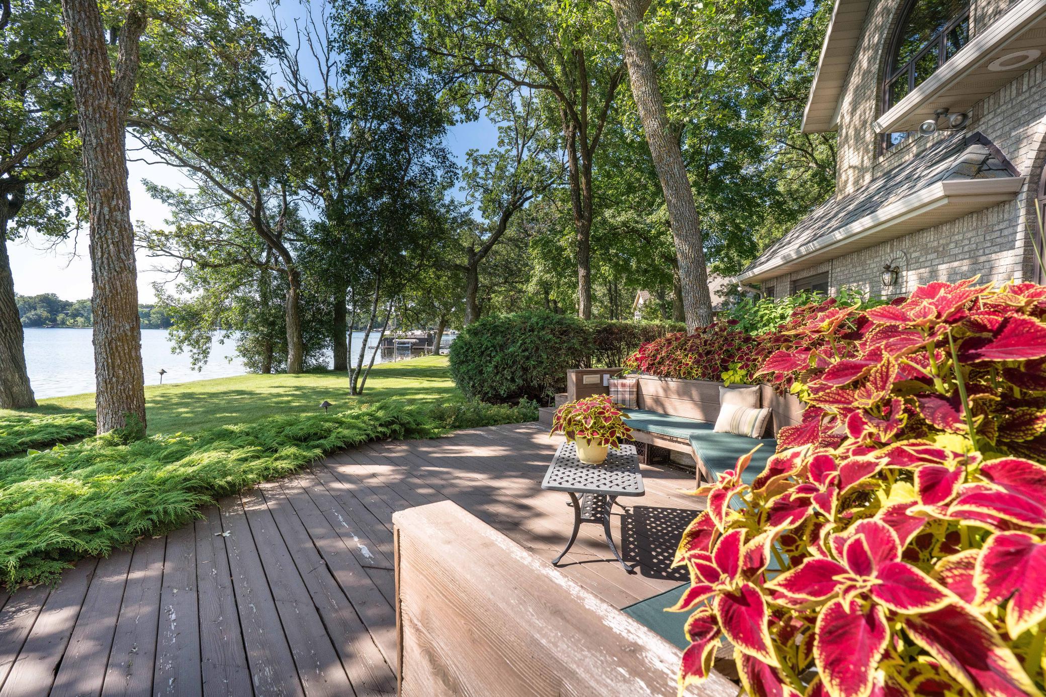 1992 single family home for sale at 2807 Government Point Road NE in Alexandria, MN — 4 bed, 6 bath (photo 26 of 81)