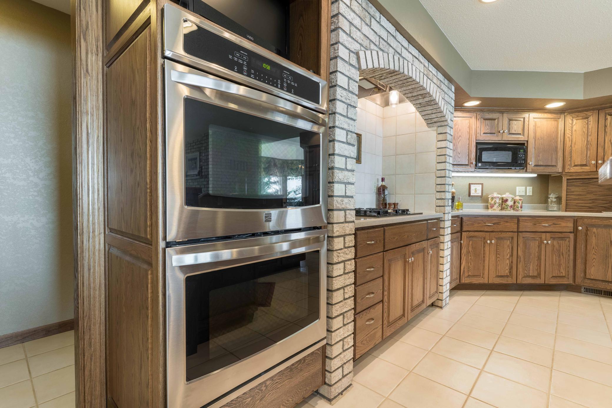 1992 single family home for sale at 2807 Government Point Road NE in Alexandria, MN — 4 bed, 6 bath (photo 47 of 81)