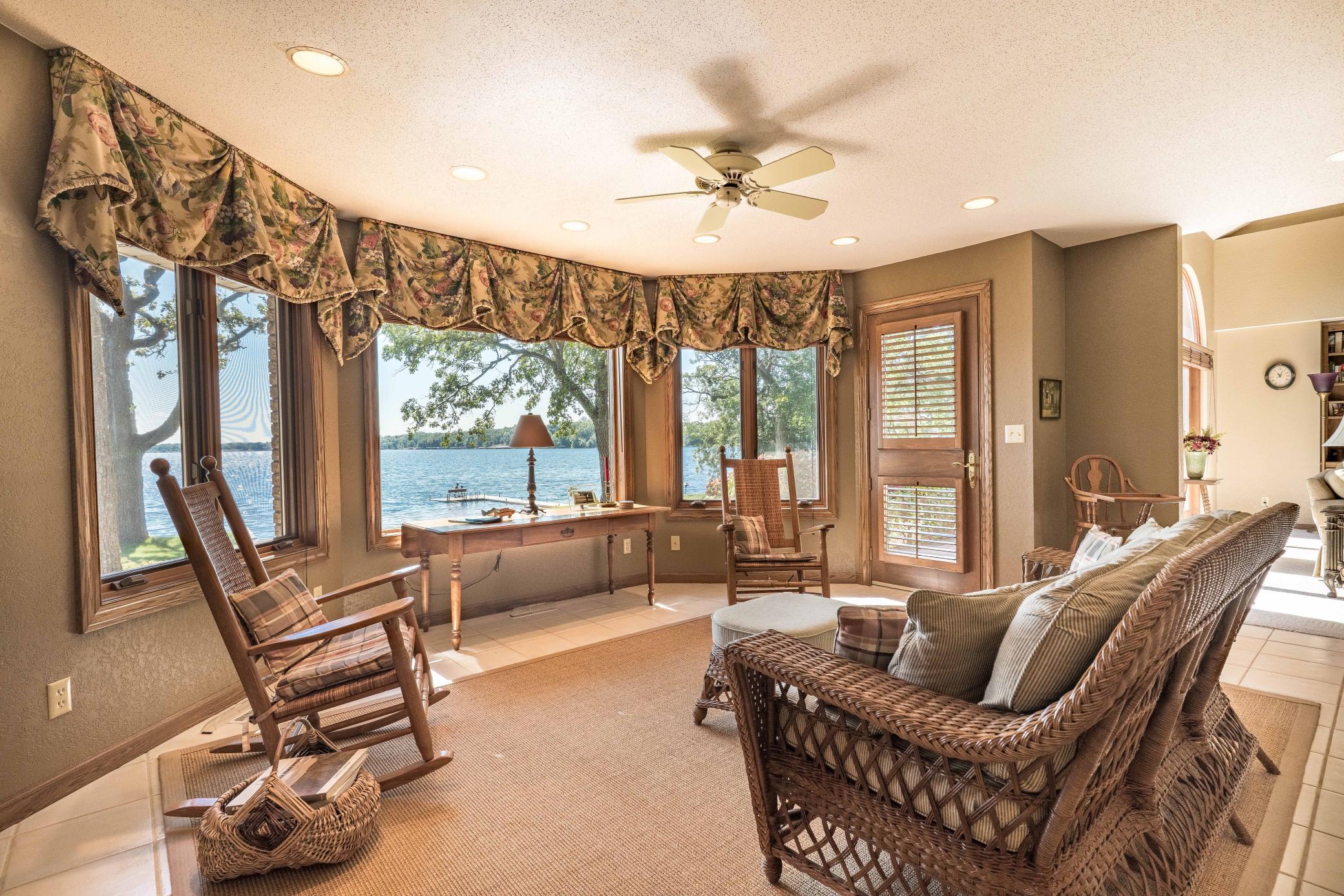 1992 single family home for sale at 2807 Government Point Road NE in Alexandria, MN — 4 bed, 6 bath (photo 52 of 81)