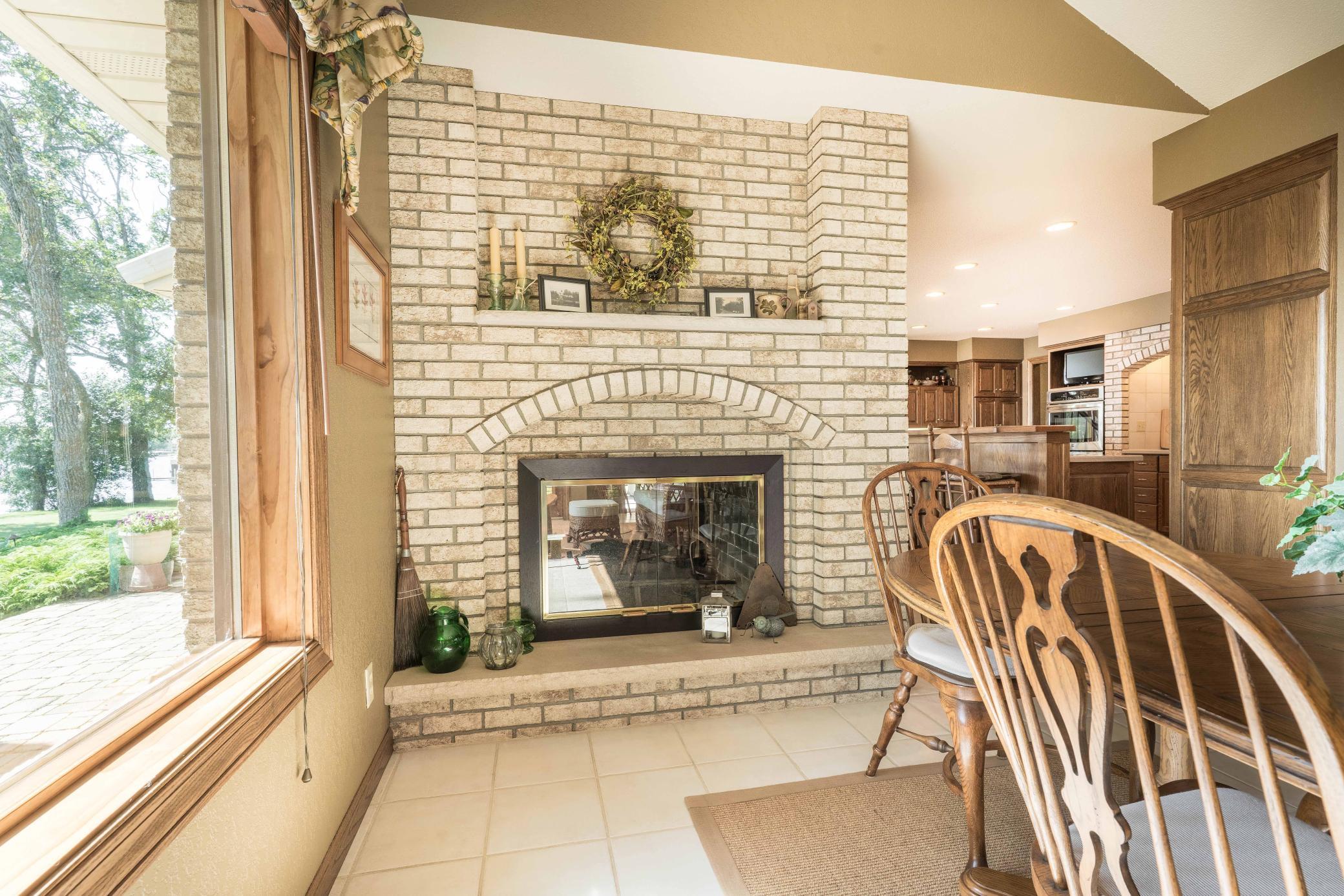 1992 single family home for sale at 2807 Government Point Road NE in Alexandria, MN — 4 bed, 6 bath (photo 54 of 81)