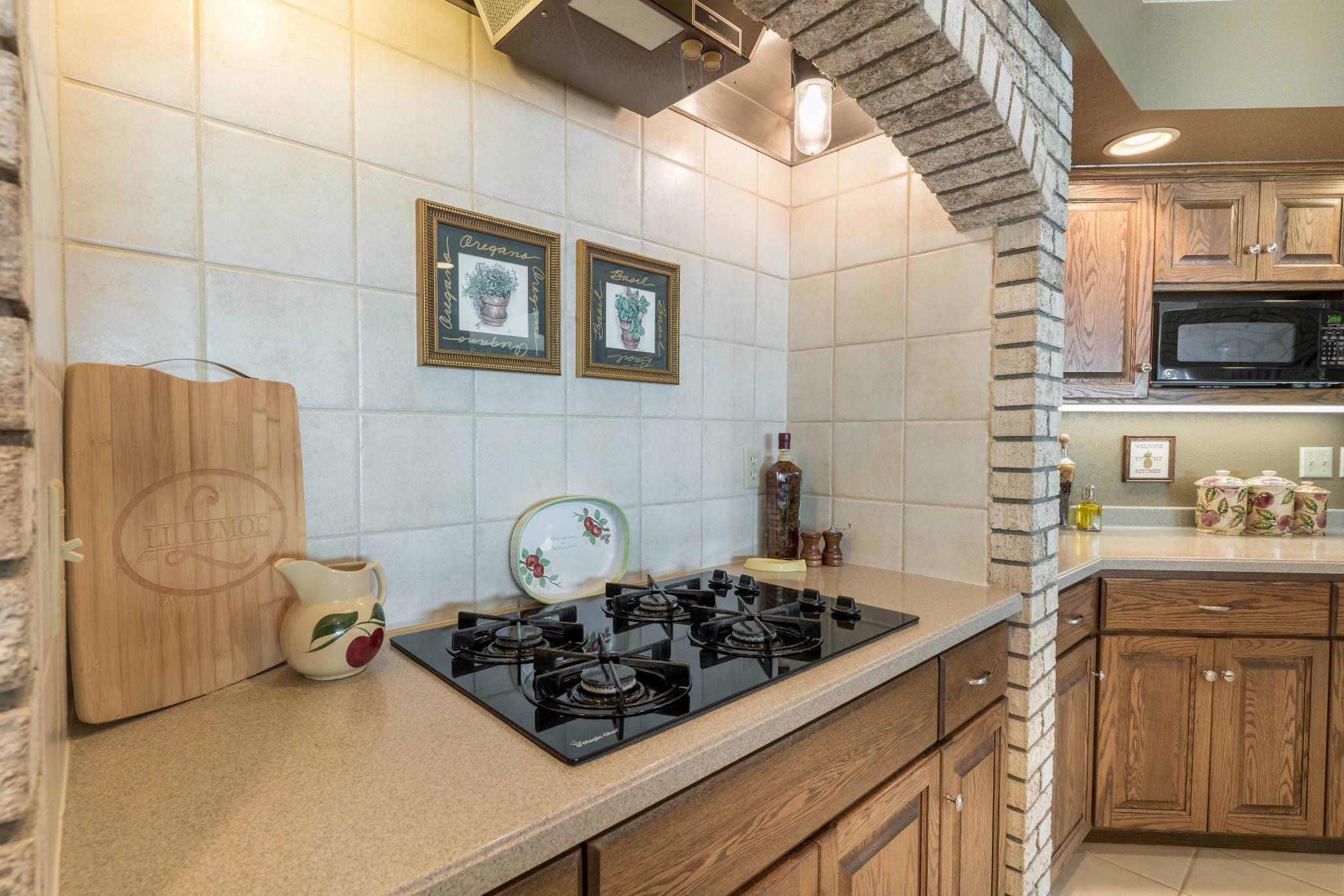 1992 single family home for sale at 2807 Government Point Road NE in Alexandria, MN — 4 bed, 6 bath (photo 28 of 63)