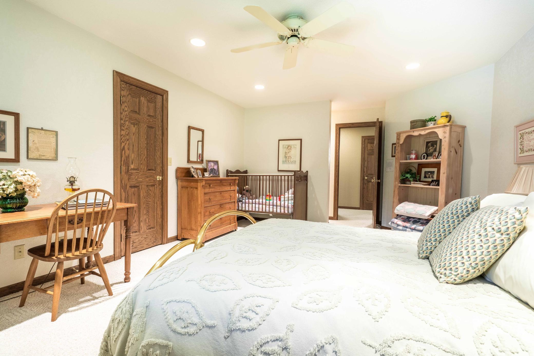 1992 single family home for sale at 2807 Government Point Road NE in Alexandria, MN — 4 bed, 6 bath (photo 58 of 63)