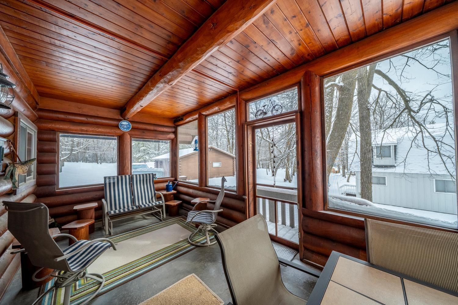 1996 single family home for sale at 40105 Hunters Road in Ponsford, MN — 3 bed, 2 bath (photo 12 of 64)