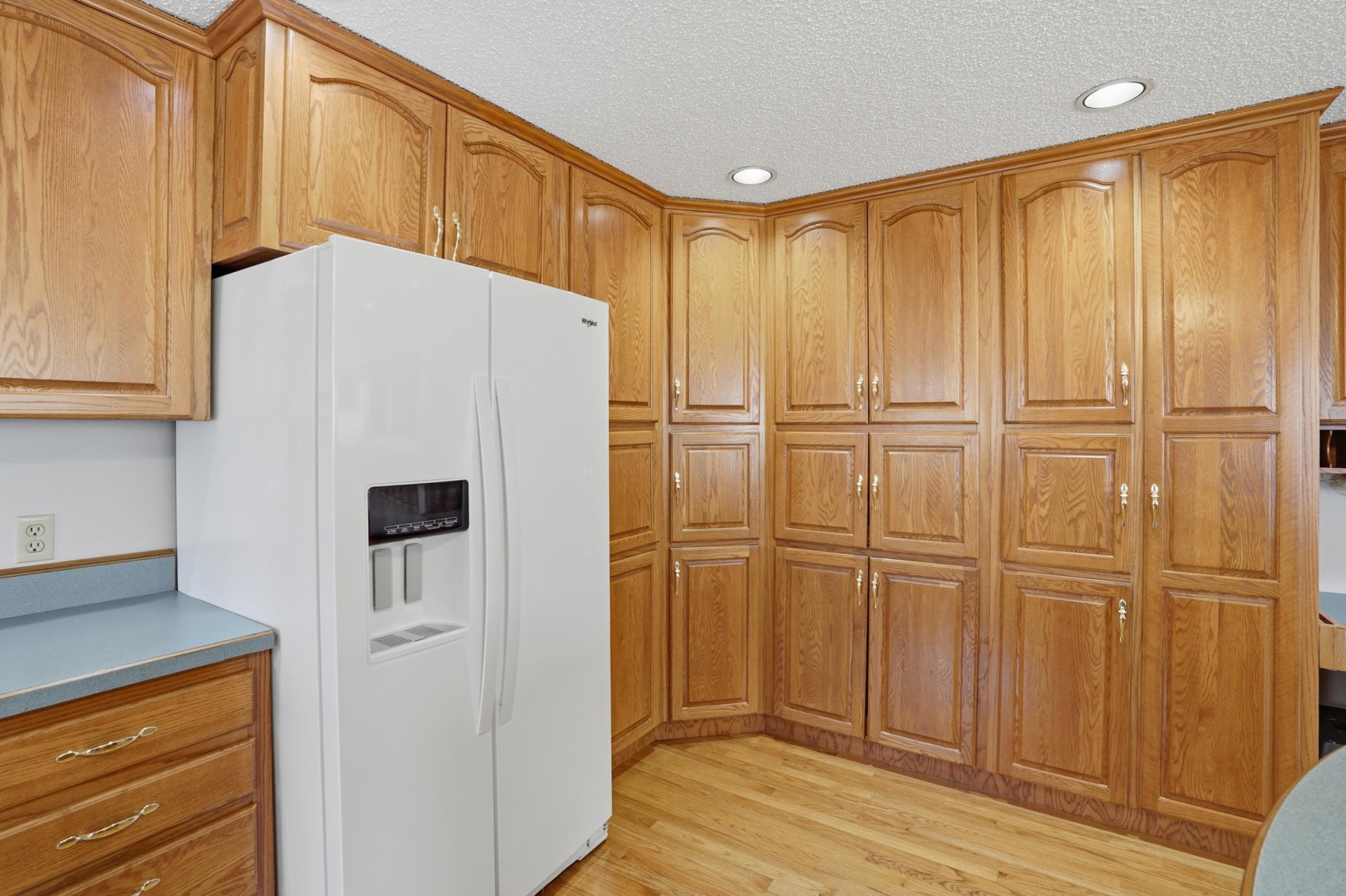 1910 single family home for sale at 15707 Sandy Beach Road SE in Mentor, MN — 6 bed, 4 bath (photo 12 of 64)