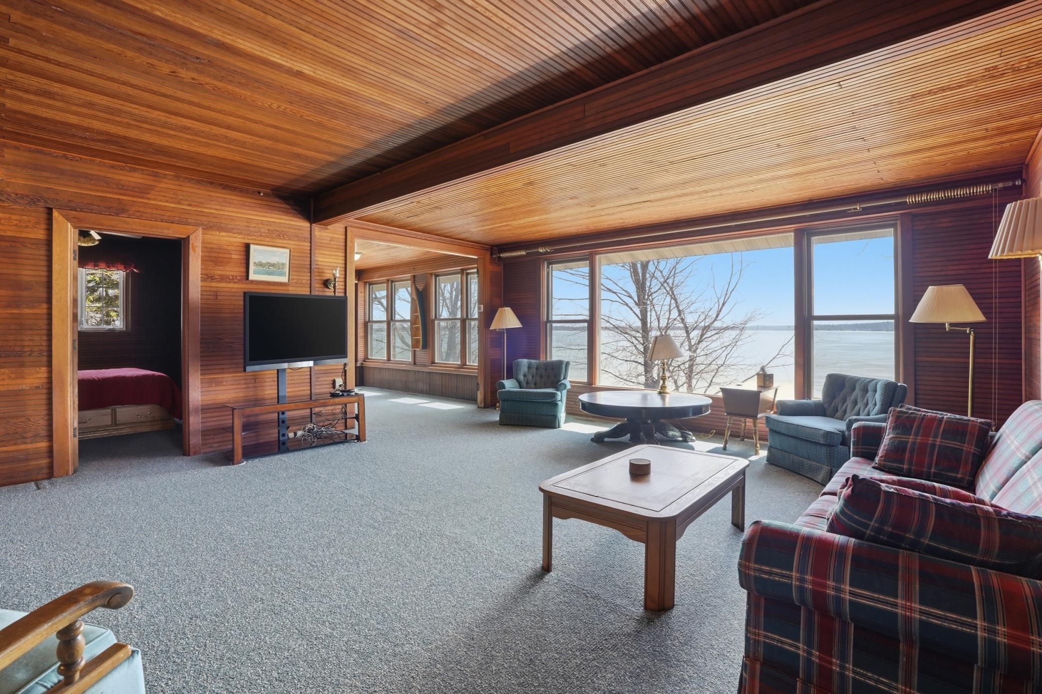 1910 single family home for sale at 15707 Sandy Beach Road SE in Mentor, MN — 6 bed, 4 bath (photo 15 of 64)