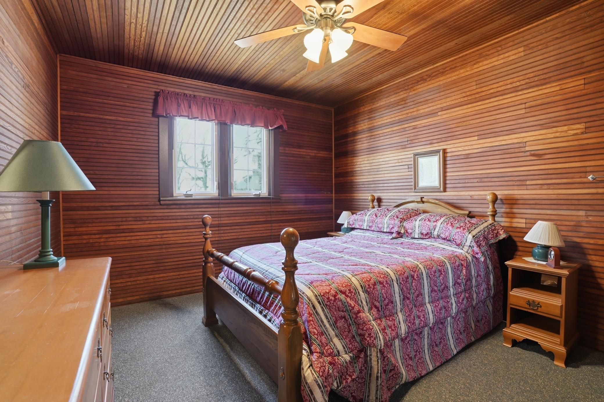1910 single family home for sale at 15707 Sandy Beach Road SE in Mentor, MN — 6 bed, 4 bath (photo 19 of 64)
