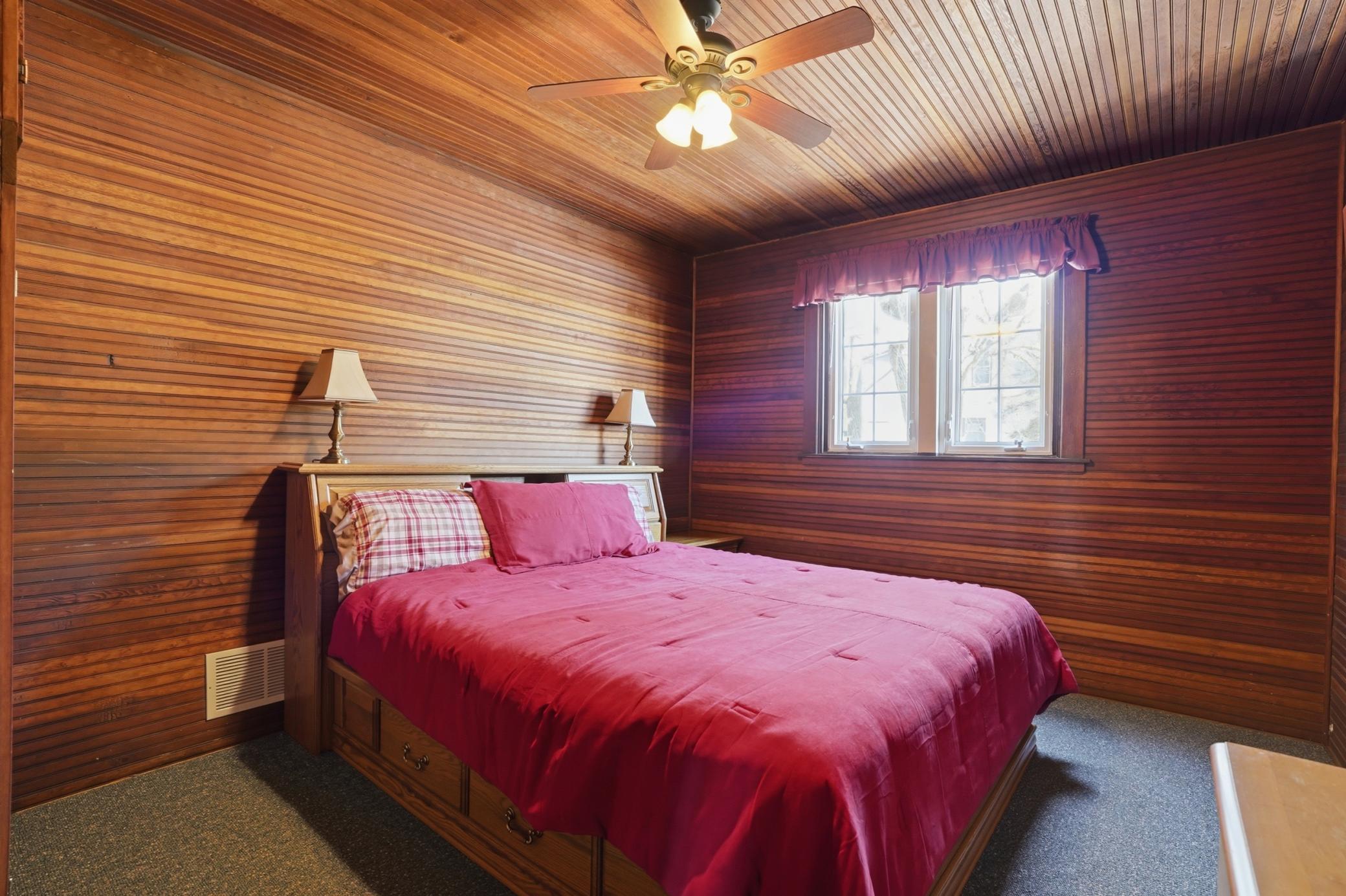 1910 single family home for sale at 15707 Sandy Beach Road SE in Mentor, MN — 6 bed, 4 bath (photo 20 of 64)