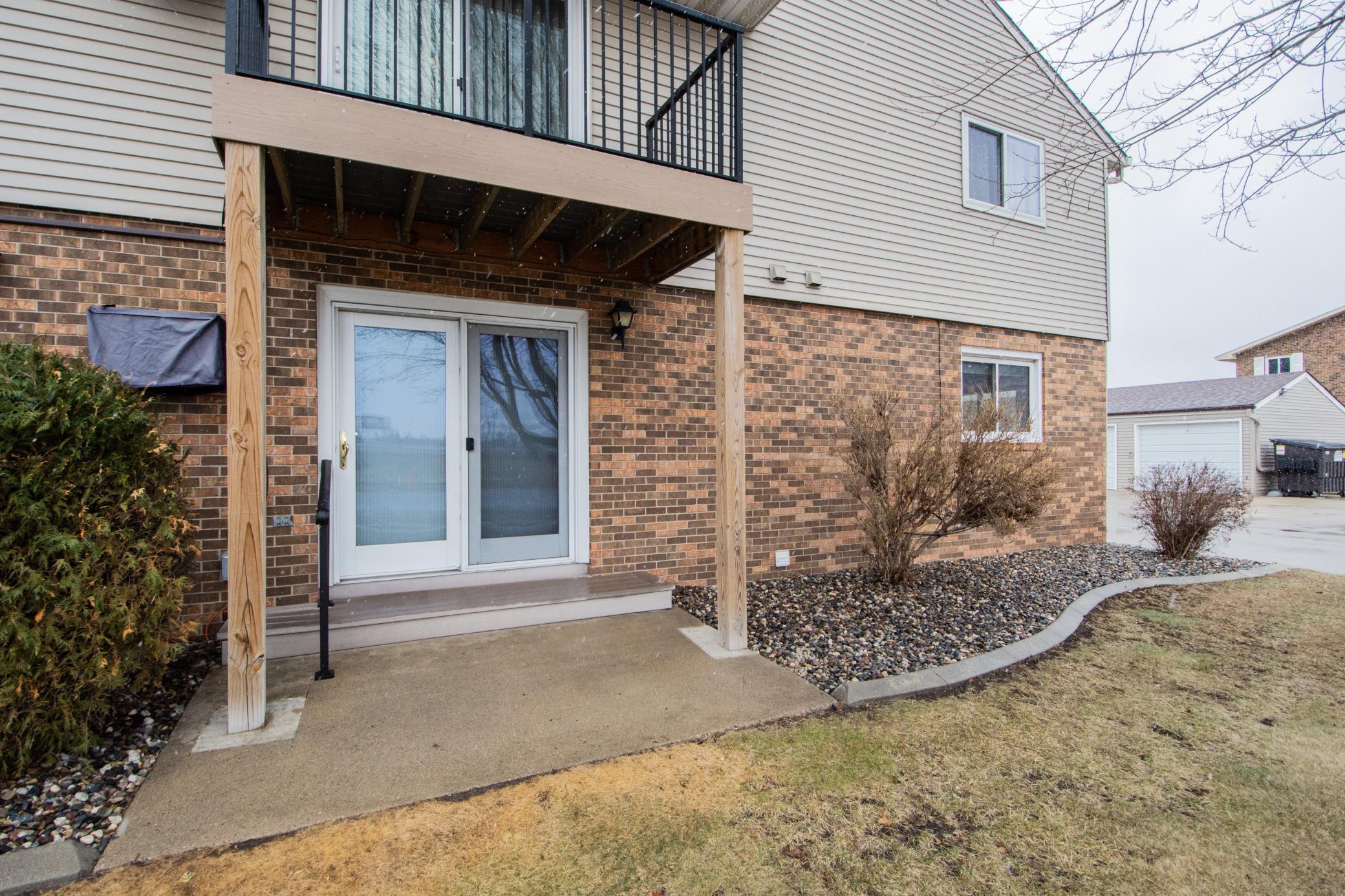 2379 20 1/2 Avenue S, Fargo ND 58103 - Photo 2 of 31
