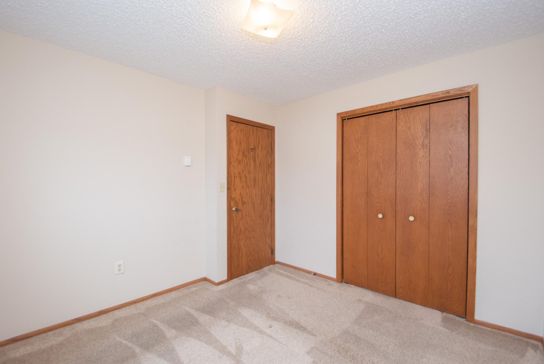 2379 20 1/2 Avenue S, Fargo ND 58103 - Photo 22 of 31
