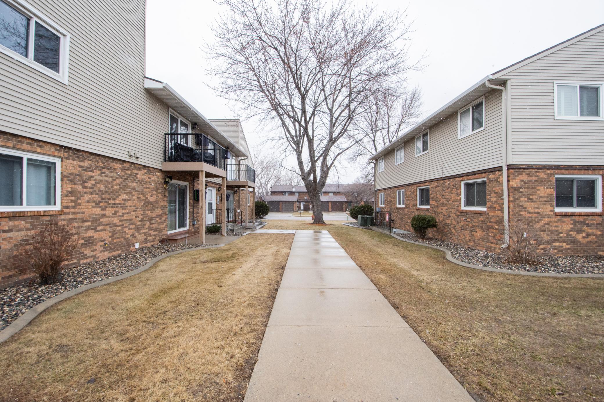 2379 20 1/2 Avenue S, Fargo ND 58103 - Photo 30 of 31