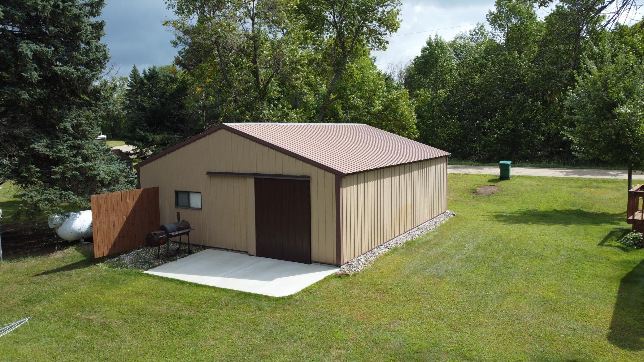 2004 single family home for sale at 37106 Hackberry Point Road in Richville, MN — 3 bed, 2 bath (photo 28 of 59)