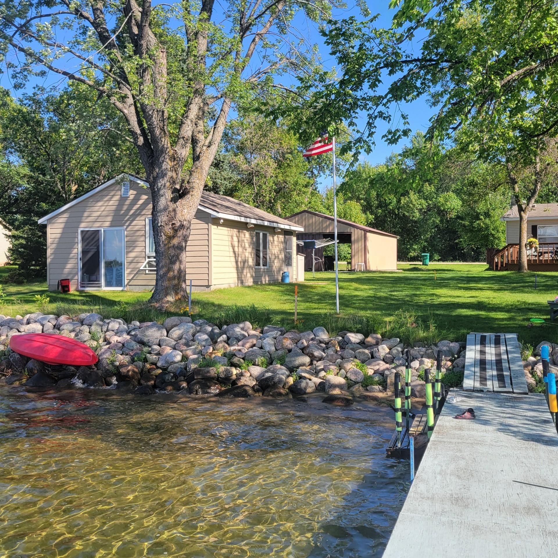 2004 single family home for sale at 37106 Hackberry Point Road in Richville, MN — 3 bed, 2 bath (photo 4 of 59)