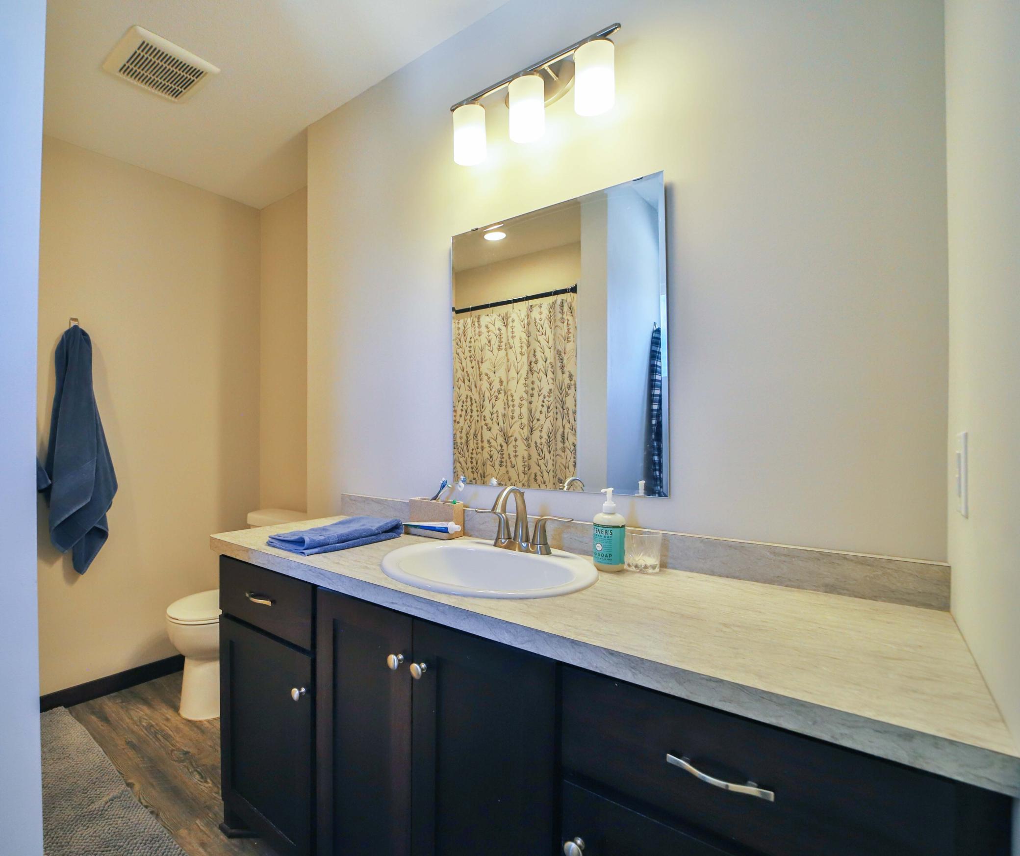 2023 single family home for sale at 809 Holton Ave in Brainerd, MN — 4 bed, 3 bath (photo 15 of 39)