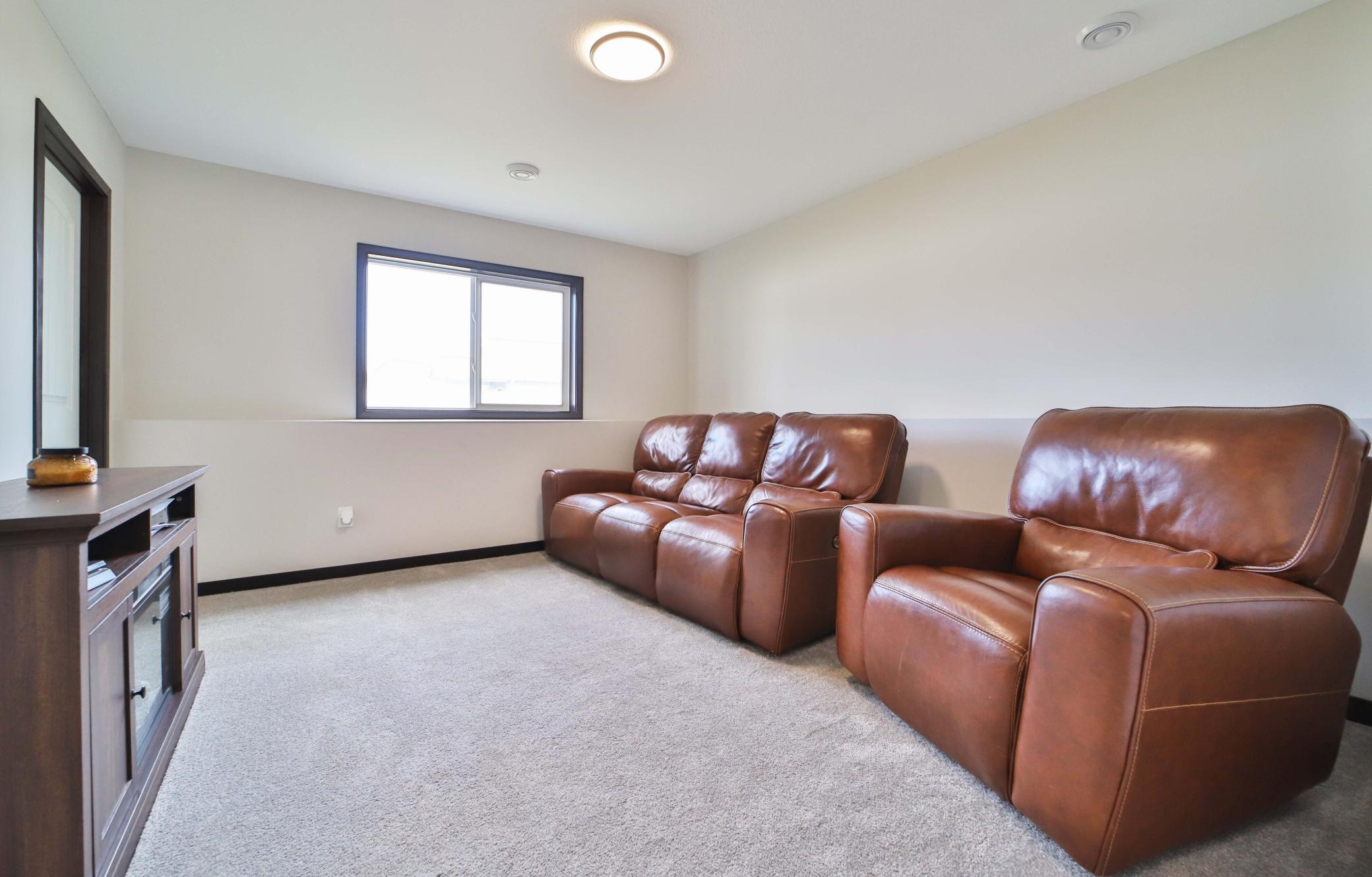 2023 single family home for sale at 809 Holton Ave in Brainerd, MN — 4 bed, 3 bath (photo 28 of 39)