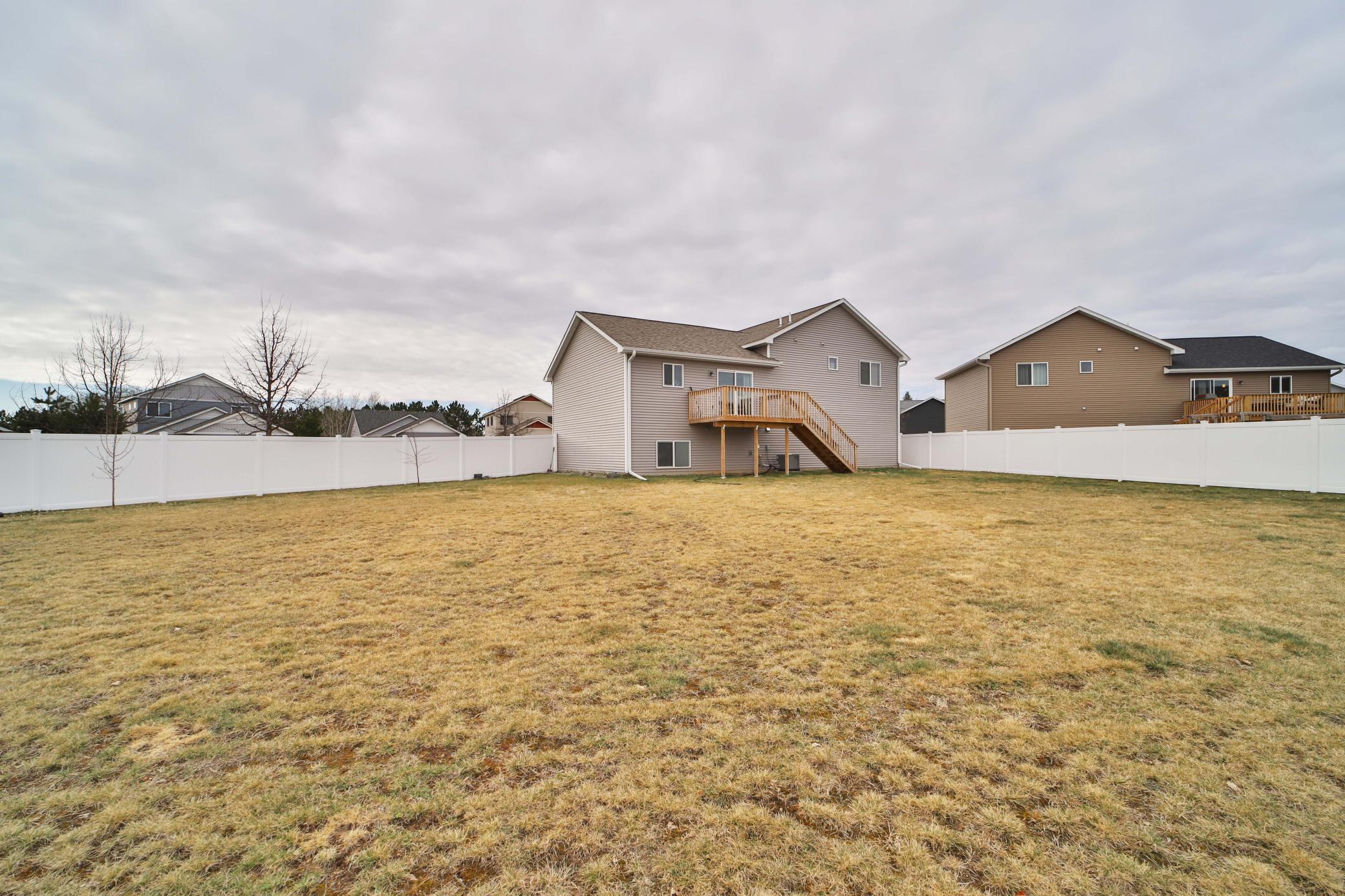 2023 single family home for sale at 809 Holton Ave in Brainerd, MN — 4 bed, 3 bath (photo 35 of 39)