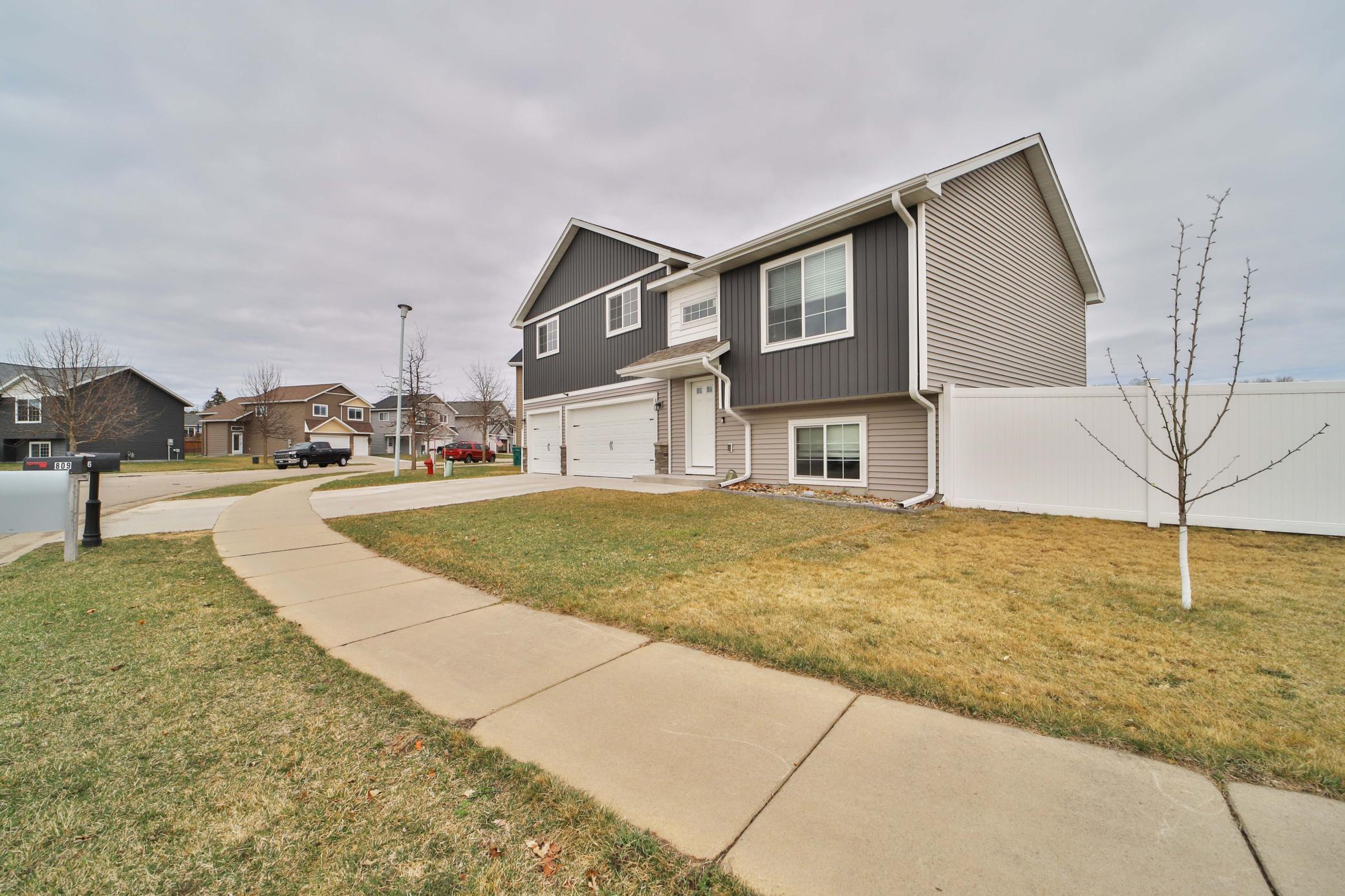2023 single family home for sale at 809 Holton Ave in Brainerd, MN — 4 bed, 3 bath (photo 38 of 39)