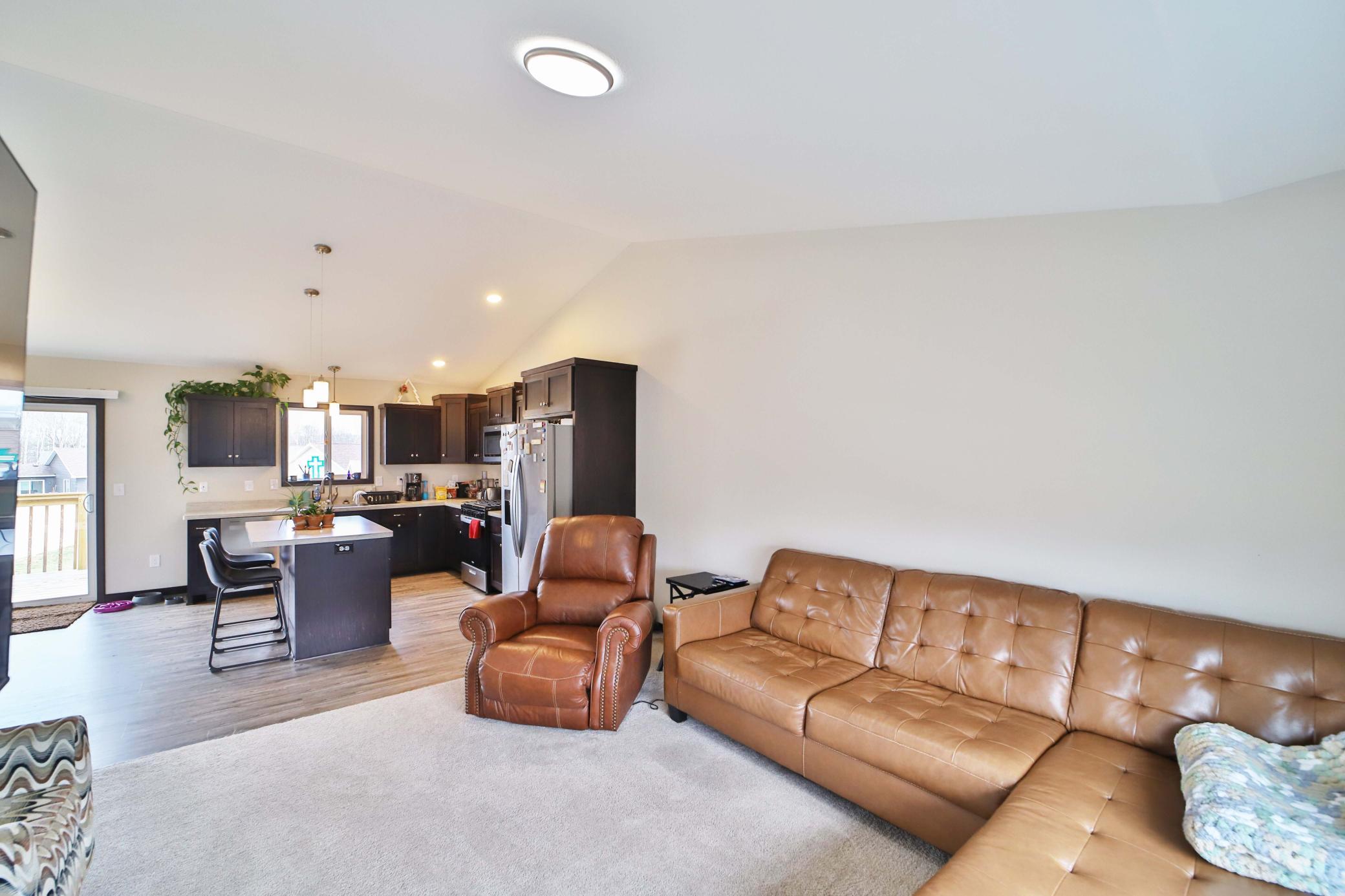 2023 single family home for sale at 809 Holton Ave in Brainerd, MN — 4 bed, 3 bath (photo 10 of 39)