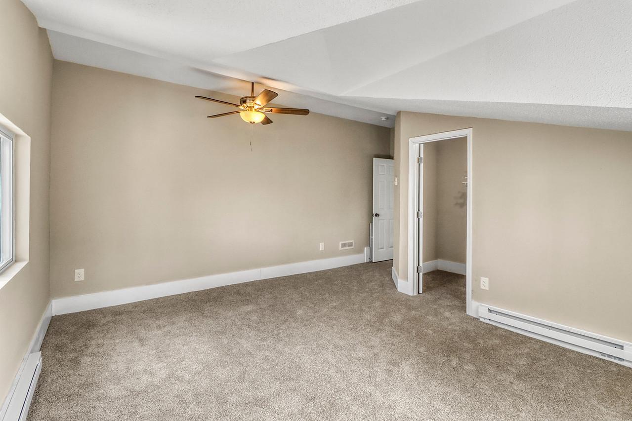 307 10th Street N, Moorhead MN 56560 - Photo 21 of 29