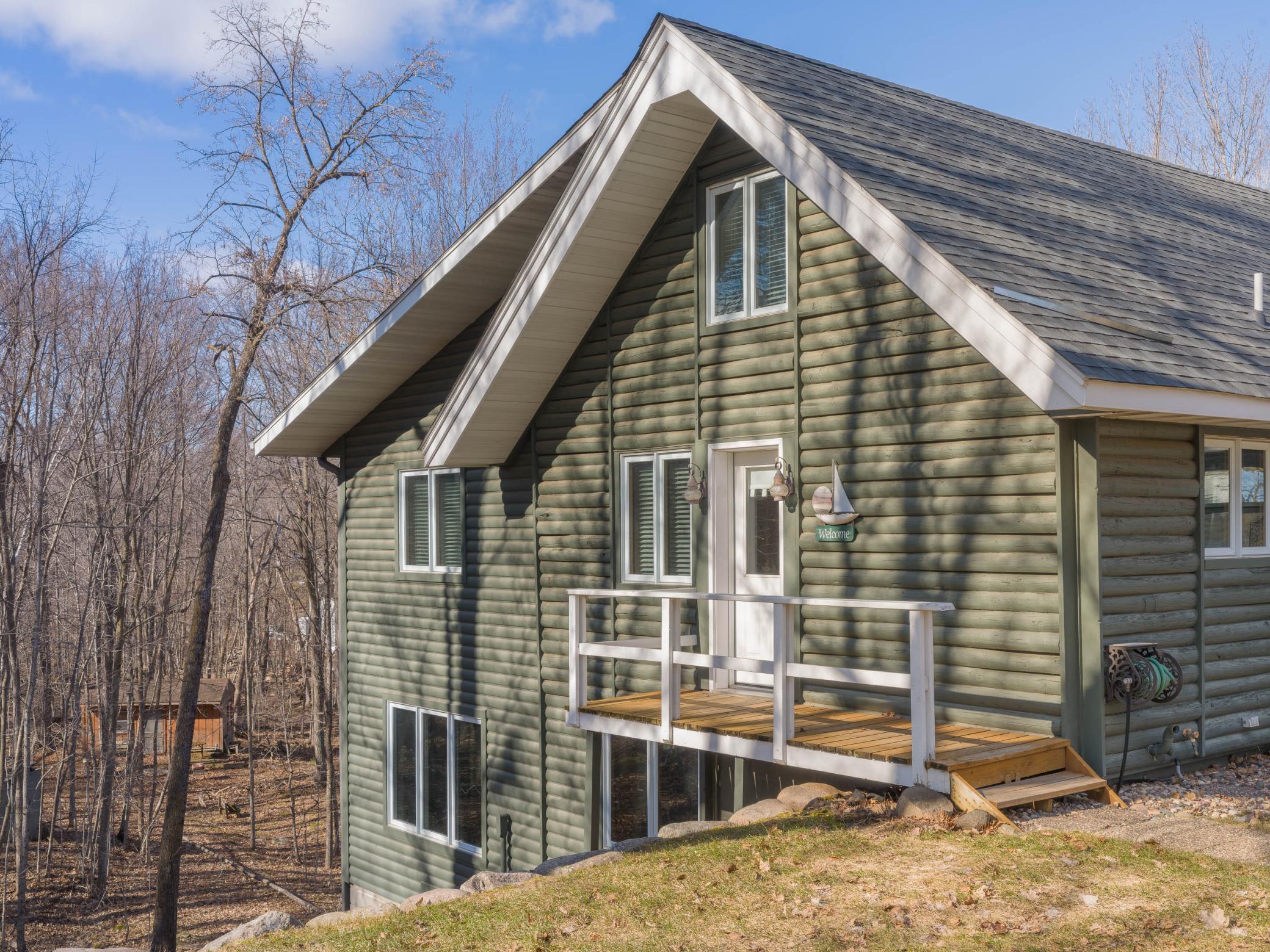 2001 single family home for sale at 9107 Wilderness Point Road in Brainerd, MN — 3 bed, 2 bath (photo 32 of 48)