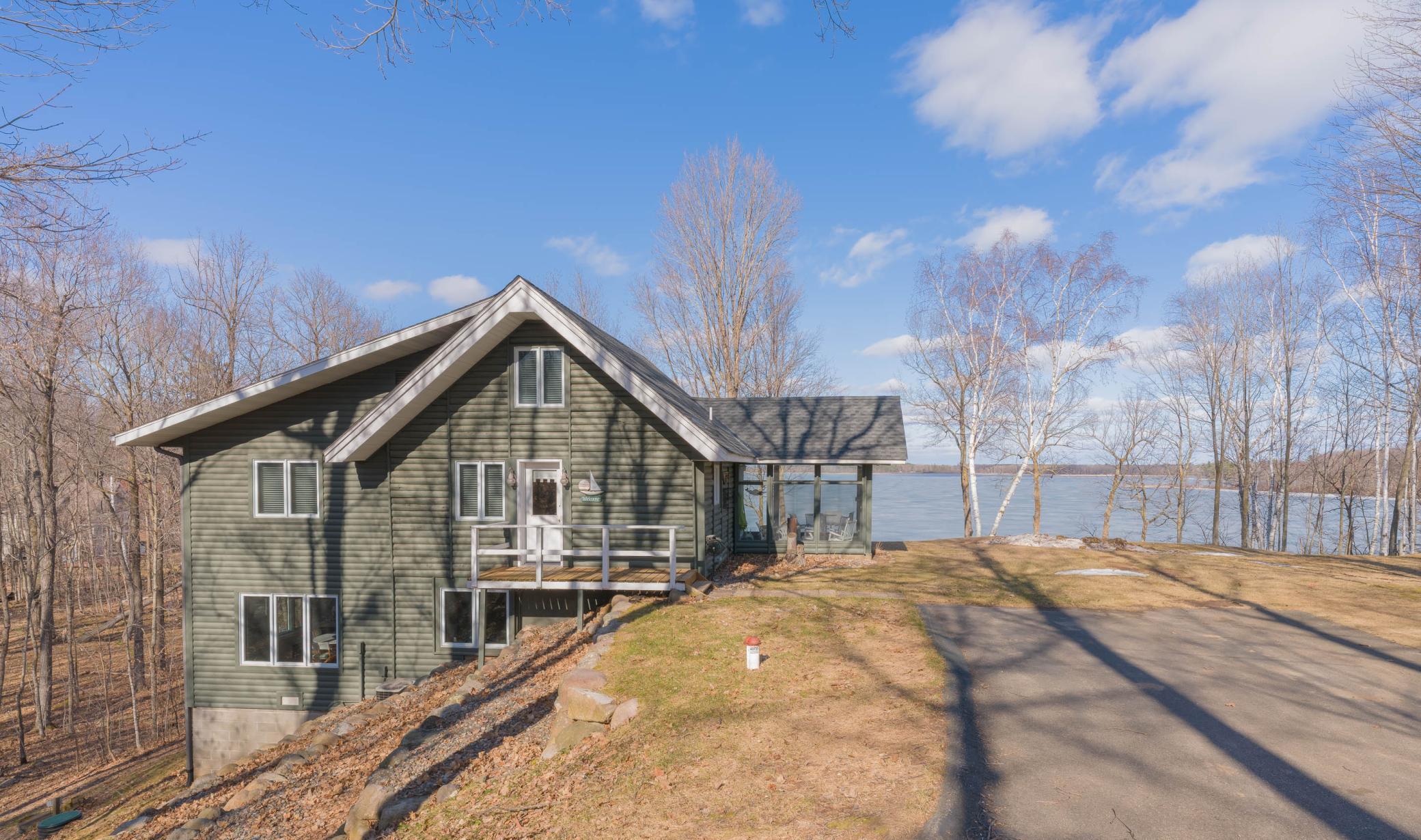 2001 single family home for sale at 9107 Wilderness Point Road in Brainerd, MN — 3 bed, 2 bath (photo 33 of 48)