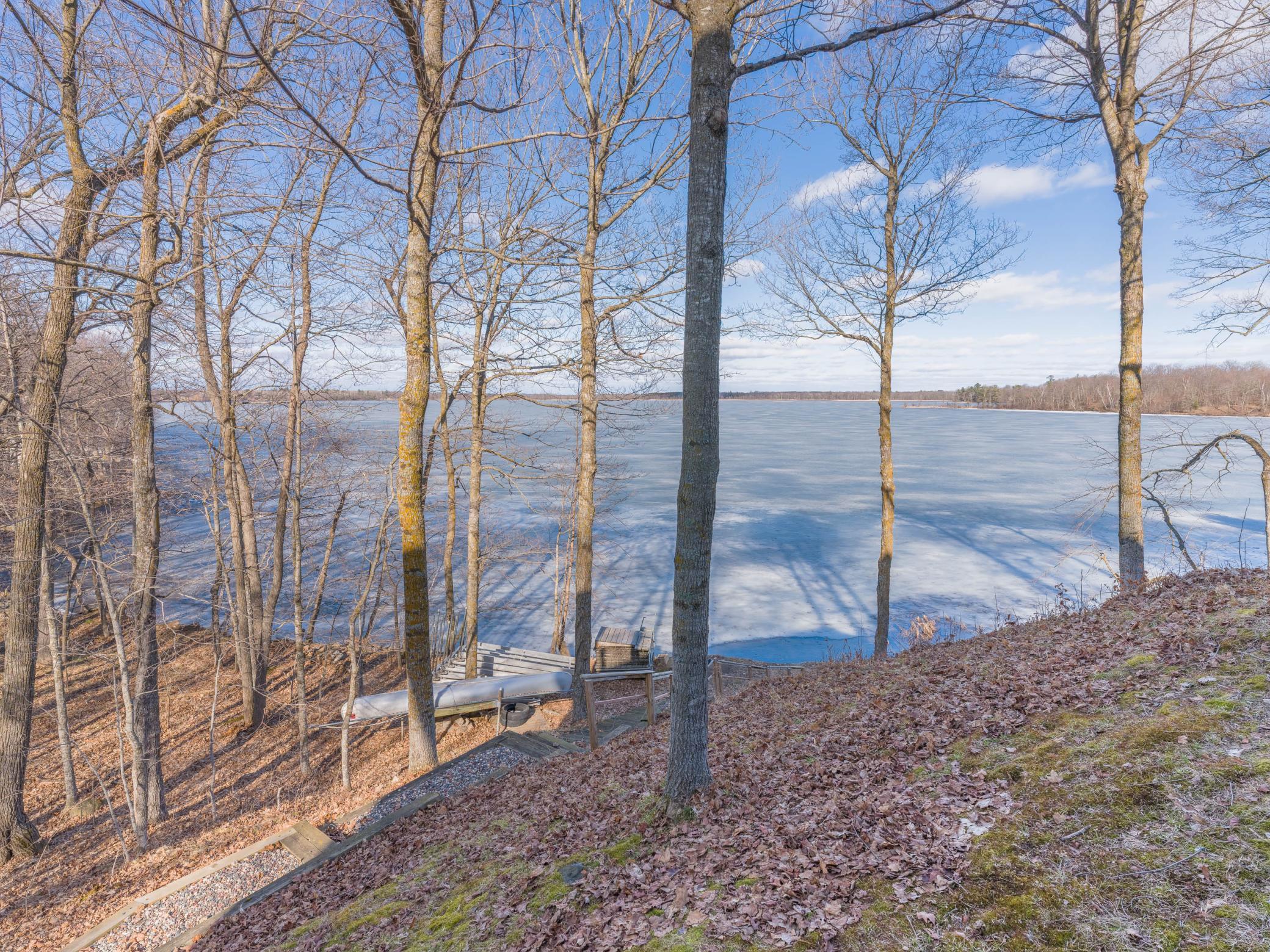 2001 single family home for sale at 9107 Wilderness Point Road in Brainerd, MN — 3 bed, 2 bath (photo 39 of 48)