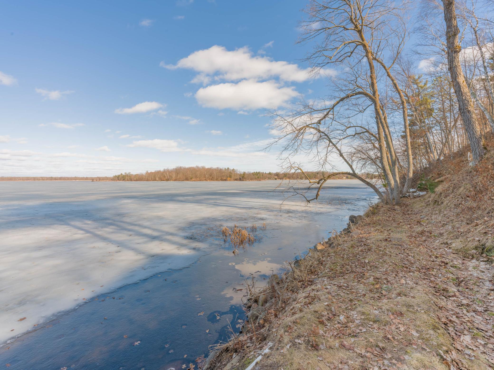 2001 single family home for sale at 9107 Wilderness Point Road in Brainerd, MN — 3 bed, 2 bath (photo 42 of 48)