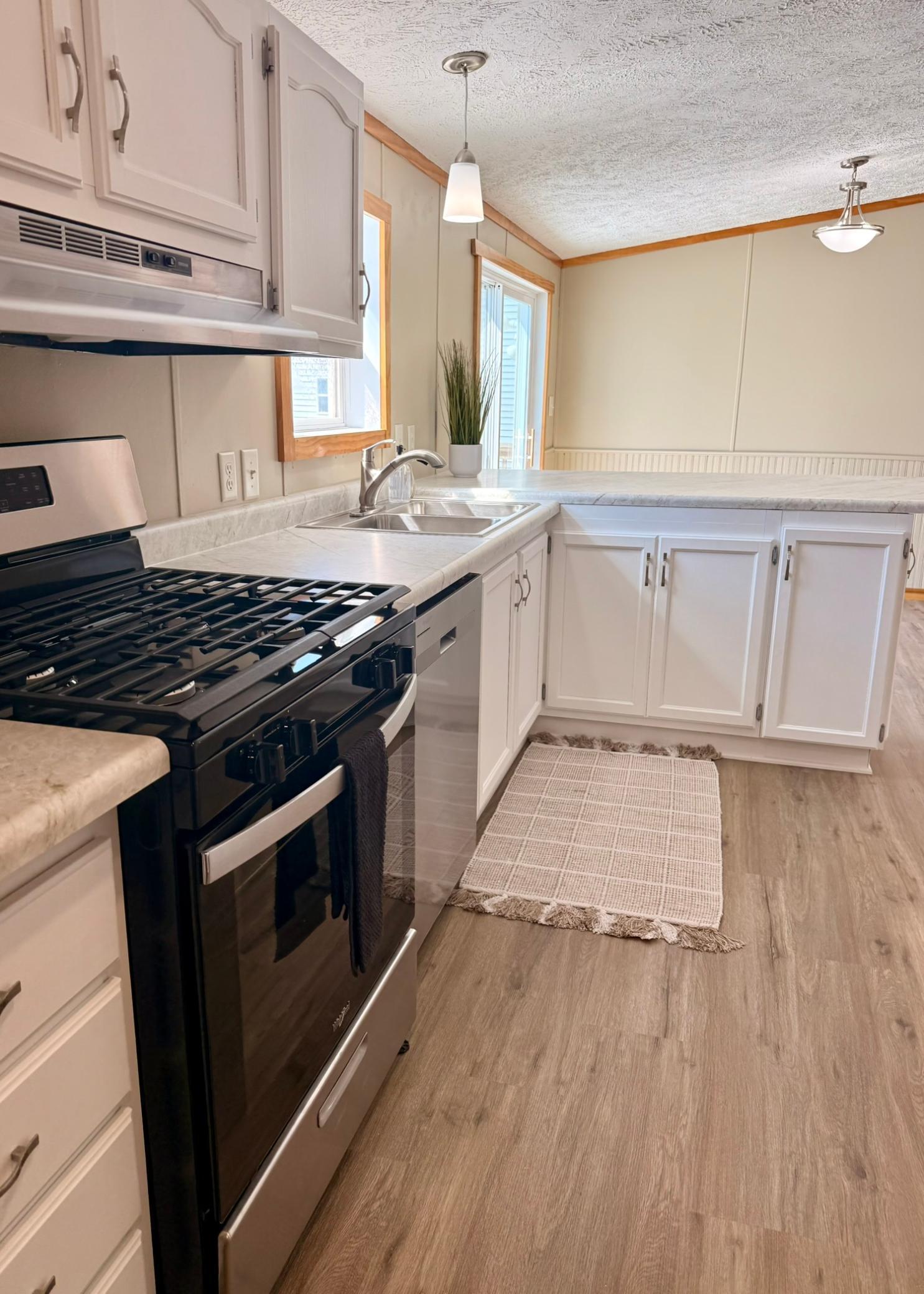 1999 single family home for sale at 41881 Sugar Maple Drive in Ottertail, MN — 3 bed, 2 bath (photo 9 of 39)