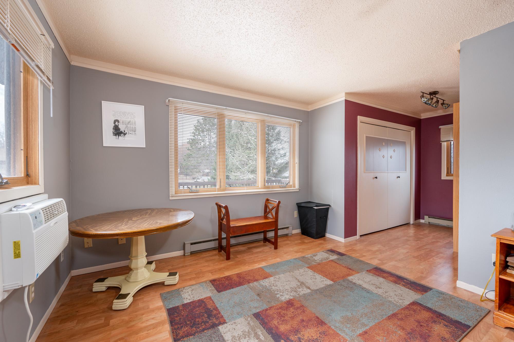1975 townhouse for sale at 2114 SW 3rd Avenue in Grand Rapids, MN — 3 bed, 3 bath (photo 17 of 33)