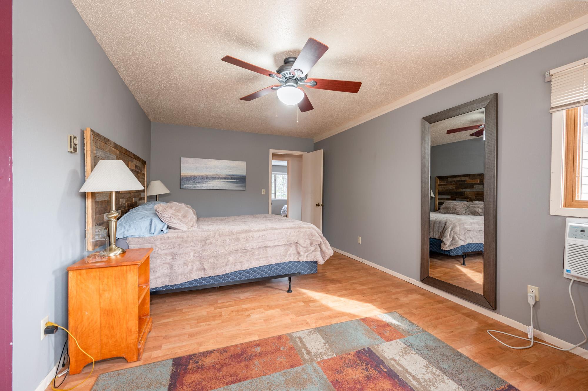 1975 townhouse for sale at 2114 SW 3rd Avenue in Grand Rapids, MN — 3 bed, 3 bath (photo 20 of 33)