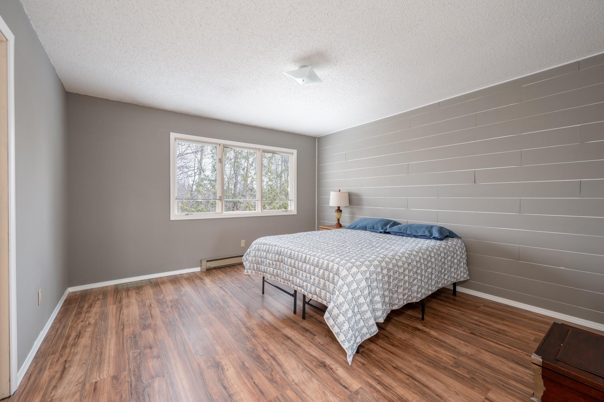 1975 townhouse for sale at 2114 SW 3rd Avenue in Grand Rapids, MN — 3 bed, 3 bath (photo 21 of 33)