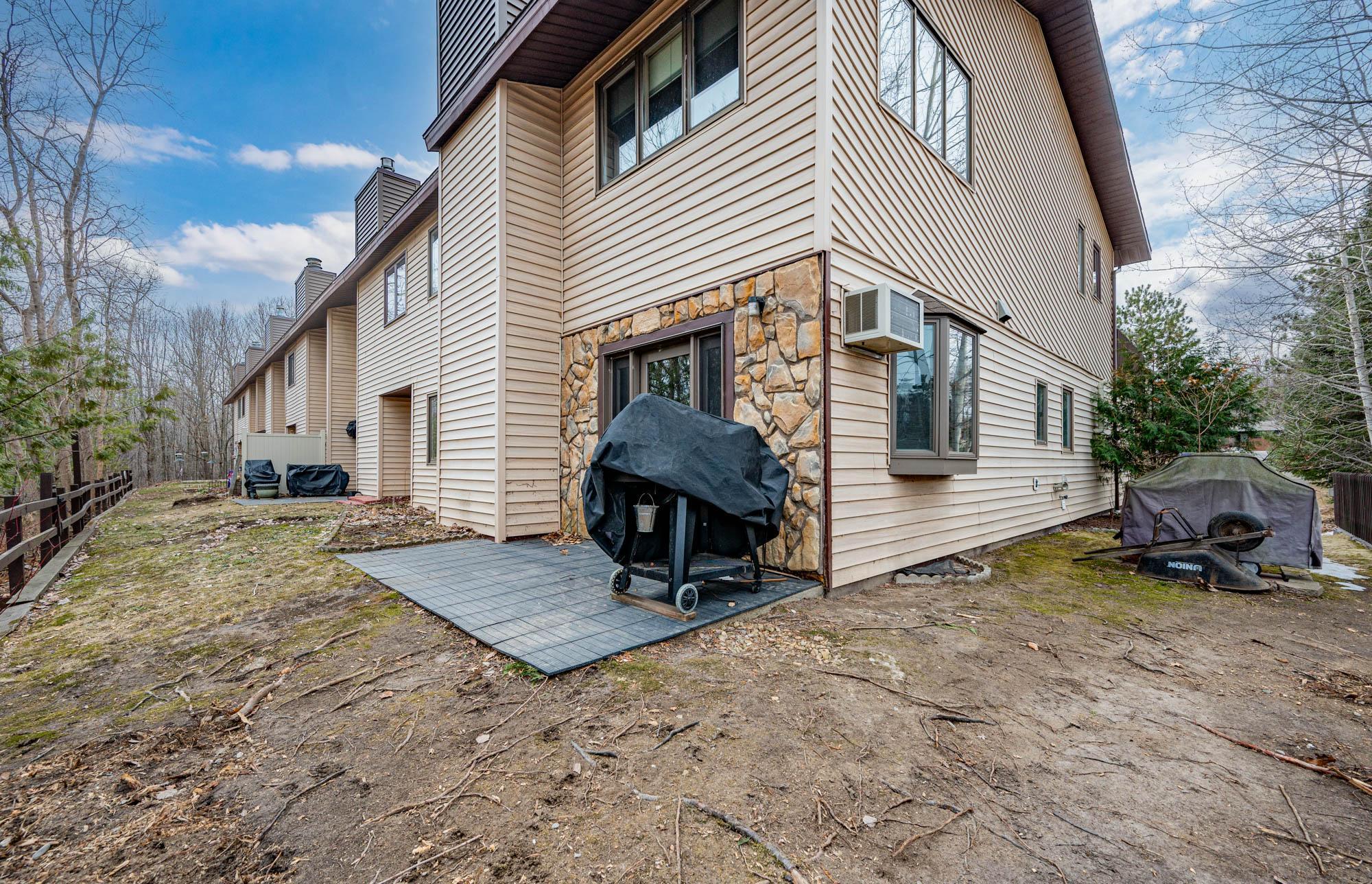 1975 townhouse for sale at 2114 SW 3rd Avenue in Grand Rapids, MN — 3 bed, 3 bath (photo 30 of 33)