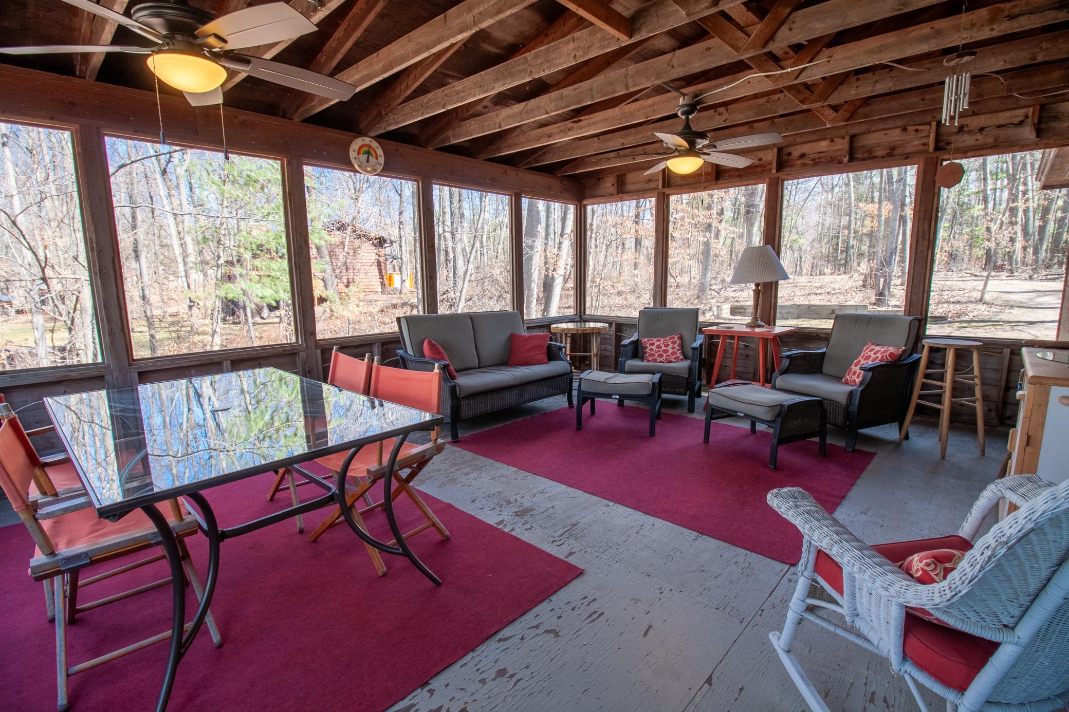 1986 single family home for sale at 19520 Blue Lane E in Emily, MN — 2 bed, 1 bath (photo 8 of 21)