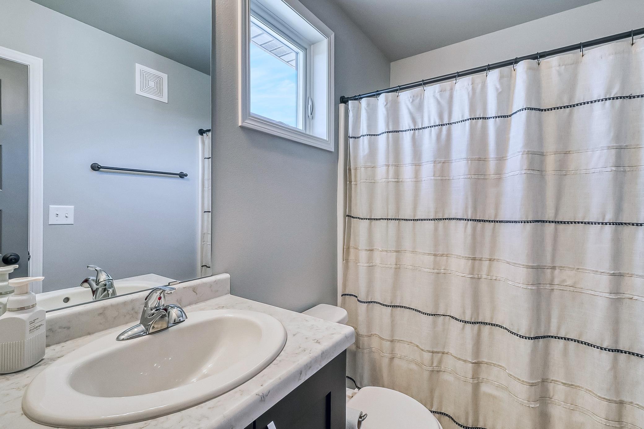 442 Hampton Drive W, Moorhead MN 56560 - Photo 35 of 42
