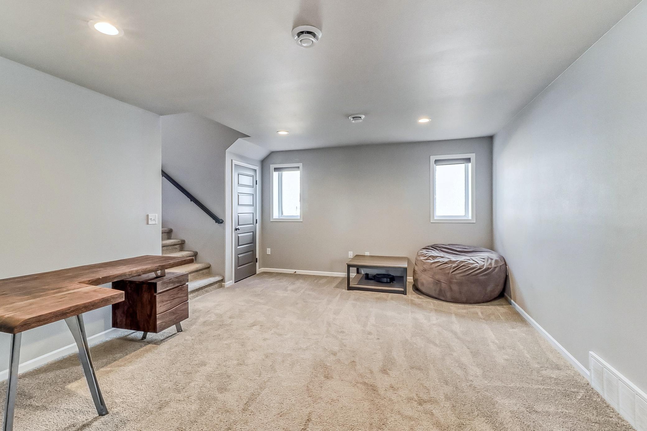 442 Hampton Drive W, Moorhead MN 56560 - Photo 38 of 42