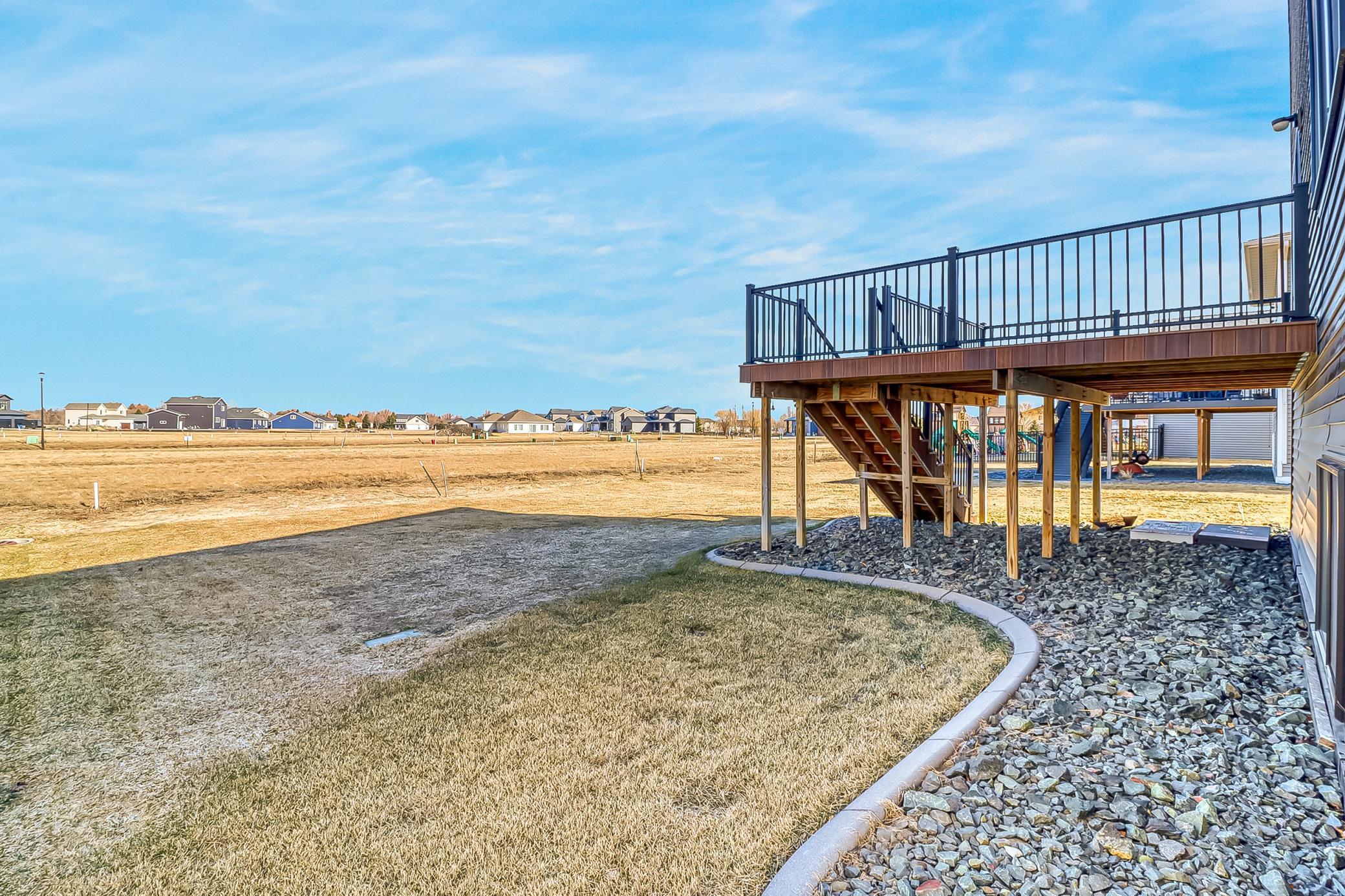 442 Hampton Drive W, Moorhead MN 56560 - Photo 7 of 42