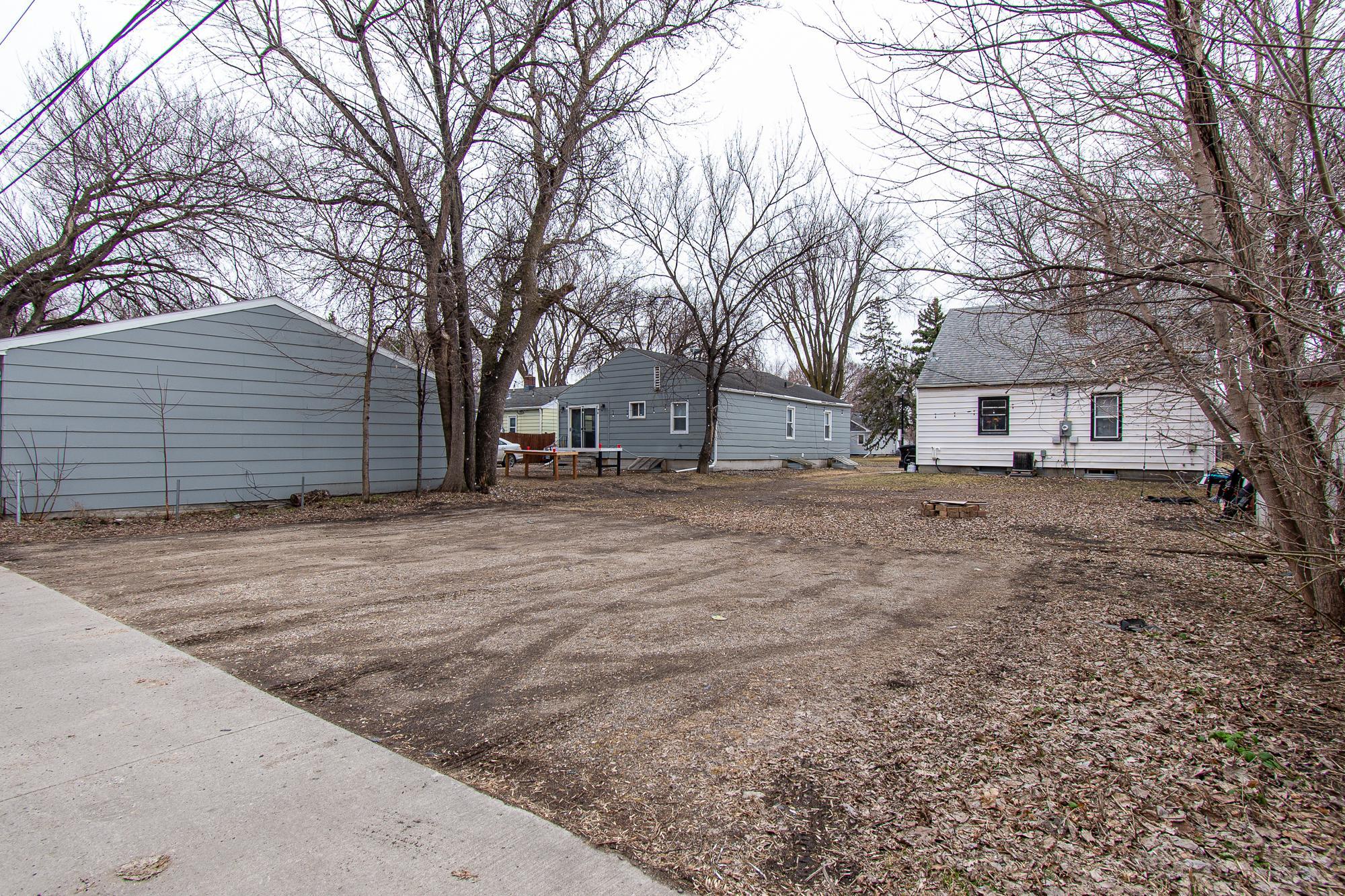 1525 10th Street N, Fargo ND 58102 - Photo 32 of 33