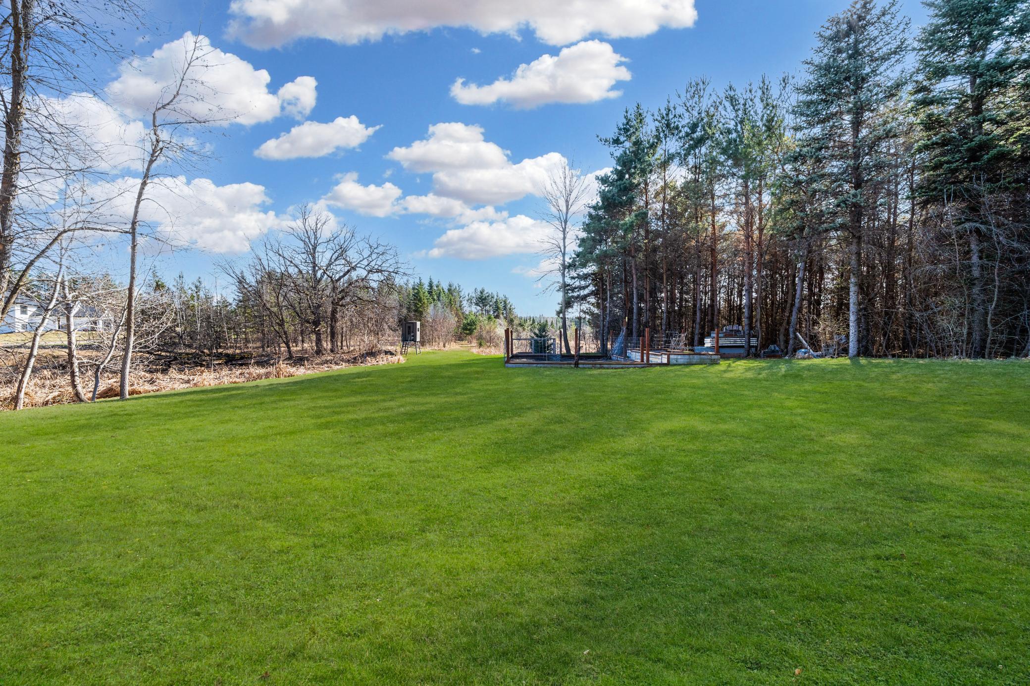 2016 single family home for sale at 5201 Colonial Court NE in Alexandria, MN — 5 bed, 3 bath (photo 12 of 49)