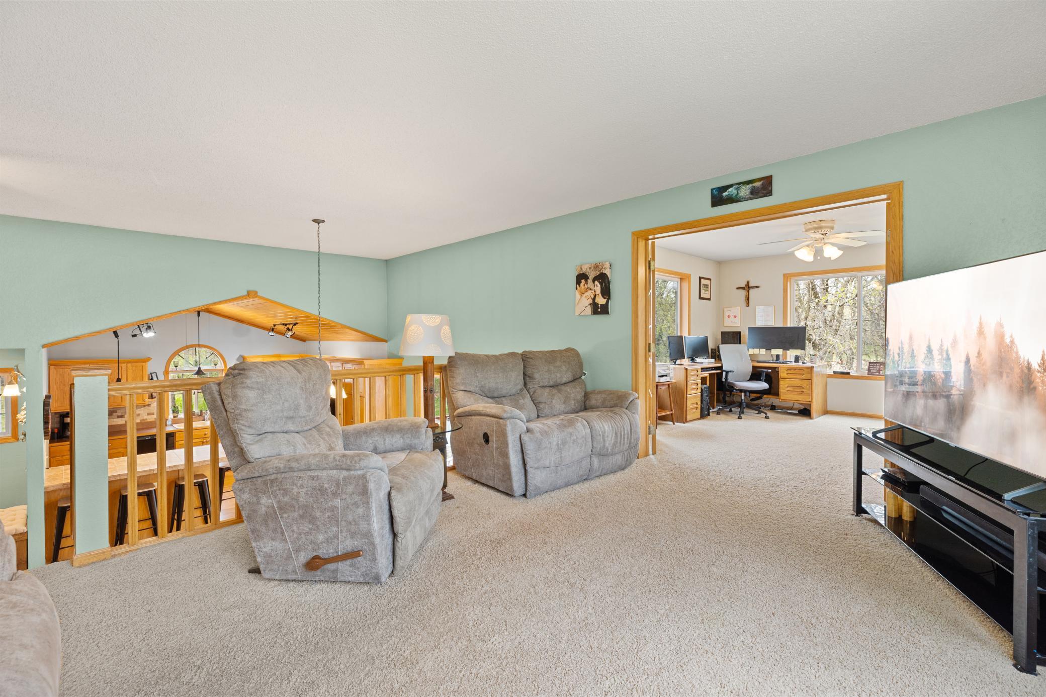 2001 single family home for sale at 10308 S Oaks Road in Brainerd, MN — 4 bed, 2 bath (photo 15 of 44)