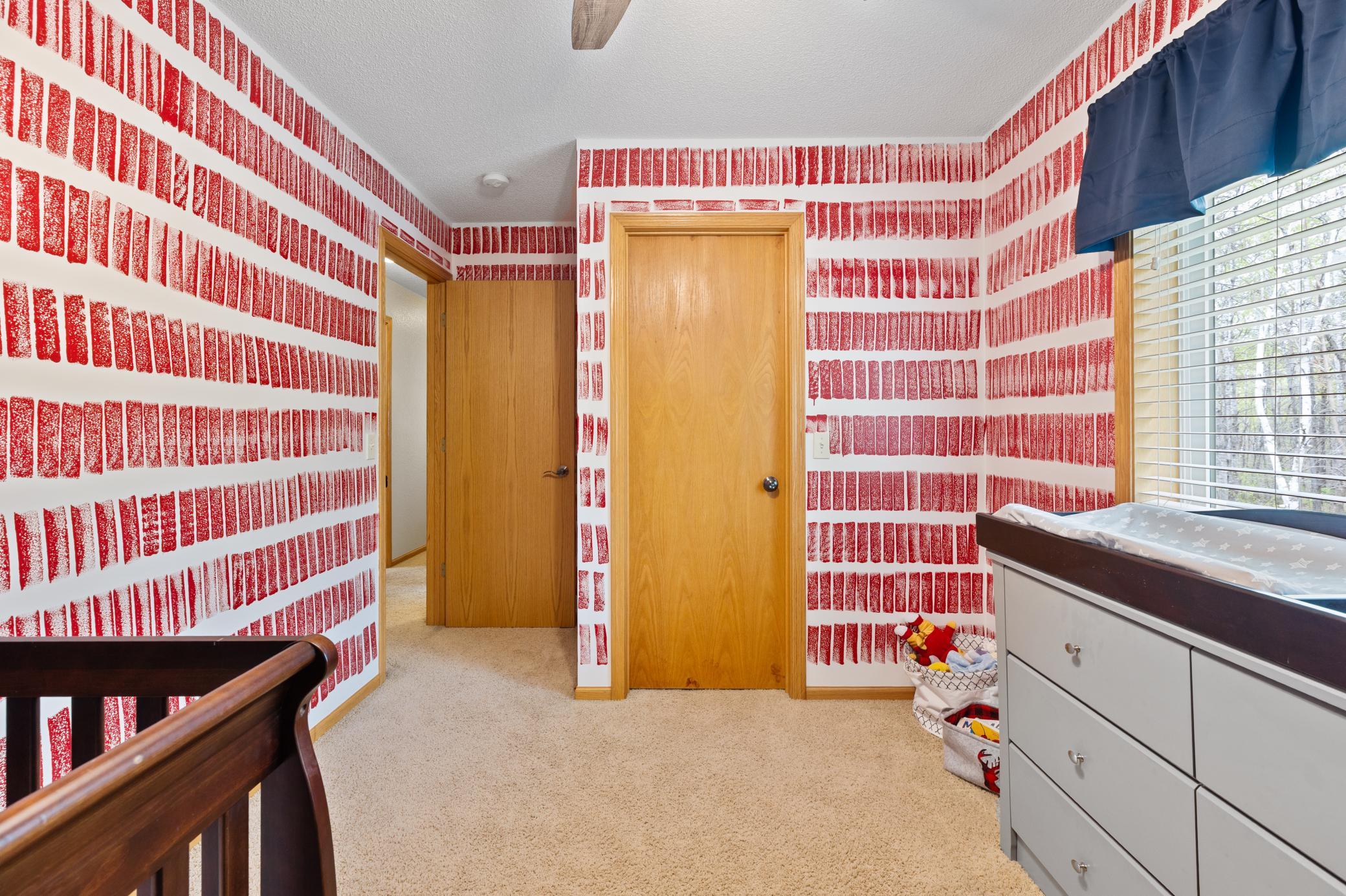 2001 single family home for sale at 10308 S Oaks Road in Brainerd, MN — 4 bed, 2 bath (photo 27 of 44)