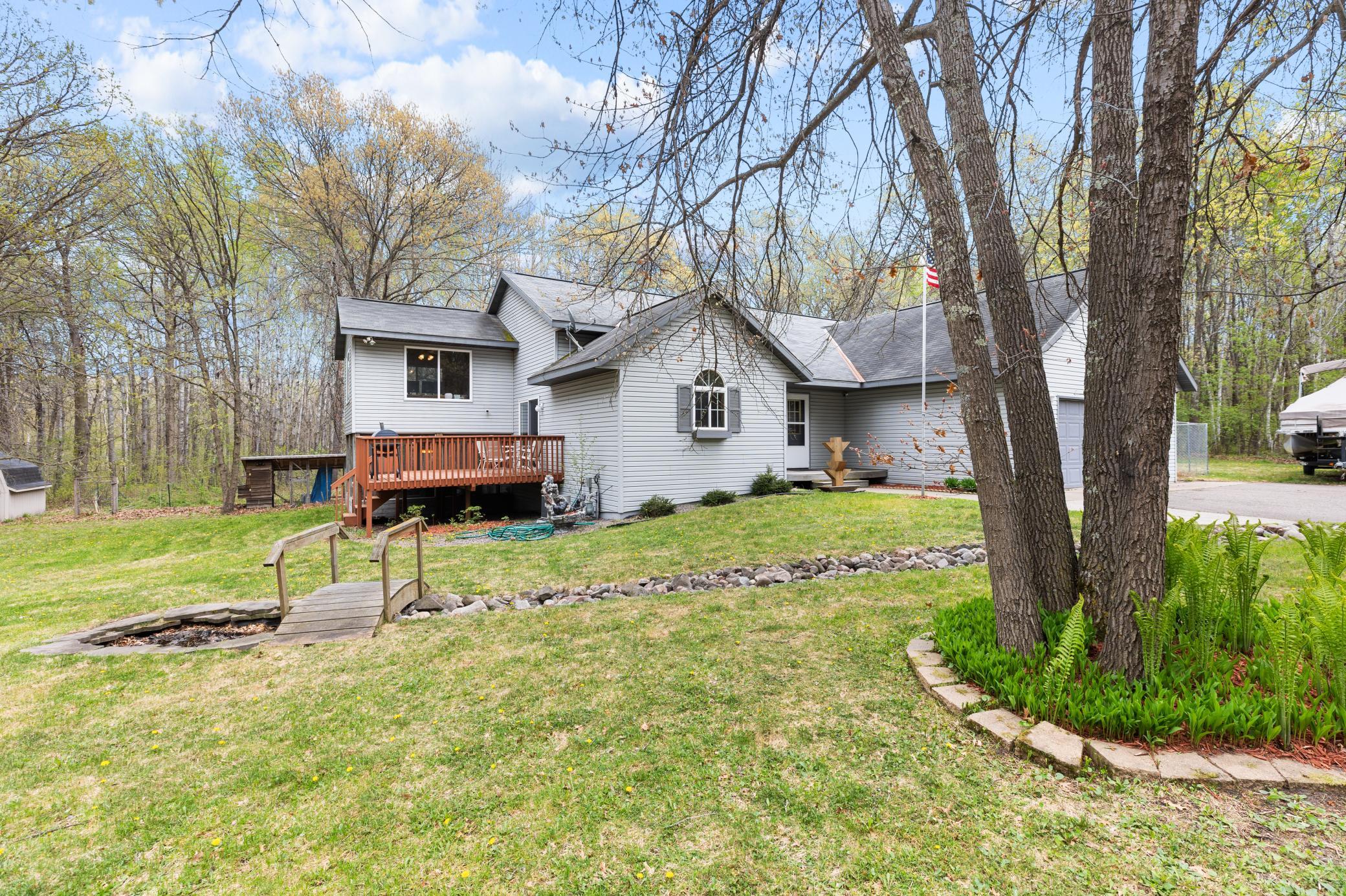2001 single family home for sale at 10308 S Oaks Road in Brainerd, MN — 4 bed, 2 bath (photo 32 of 44)