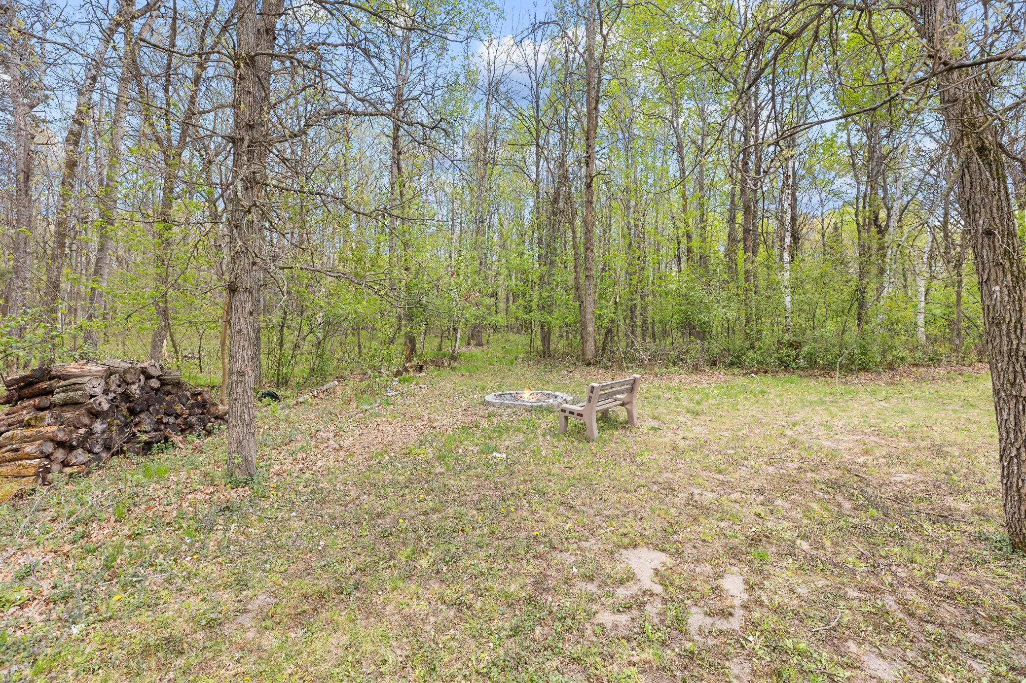 2001 single family home for sale at 10308 S Oaks Road in Brainerd, MN — 4 bed, 2 bath (photo 36 of 44)