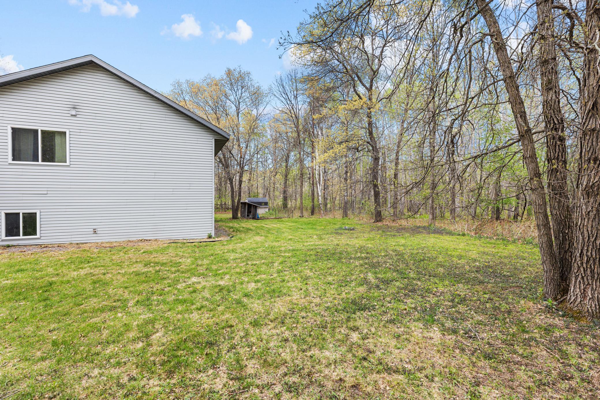 2001 single family home for sale at 10308 S Oaks Road in Brainerd, MN — 4 bed, 2 bath (photo 37 of 44)