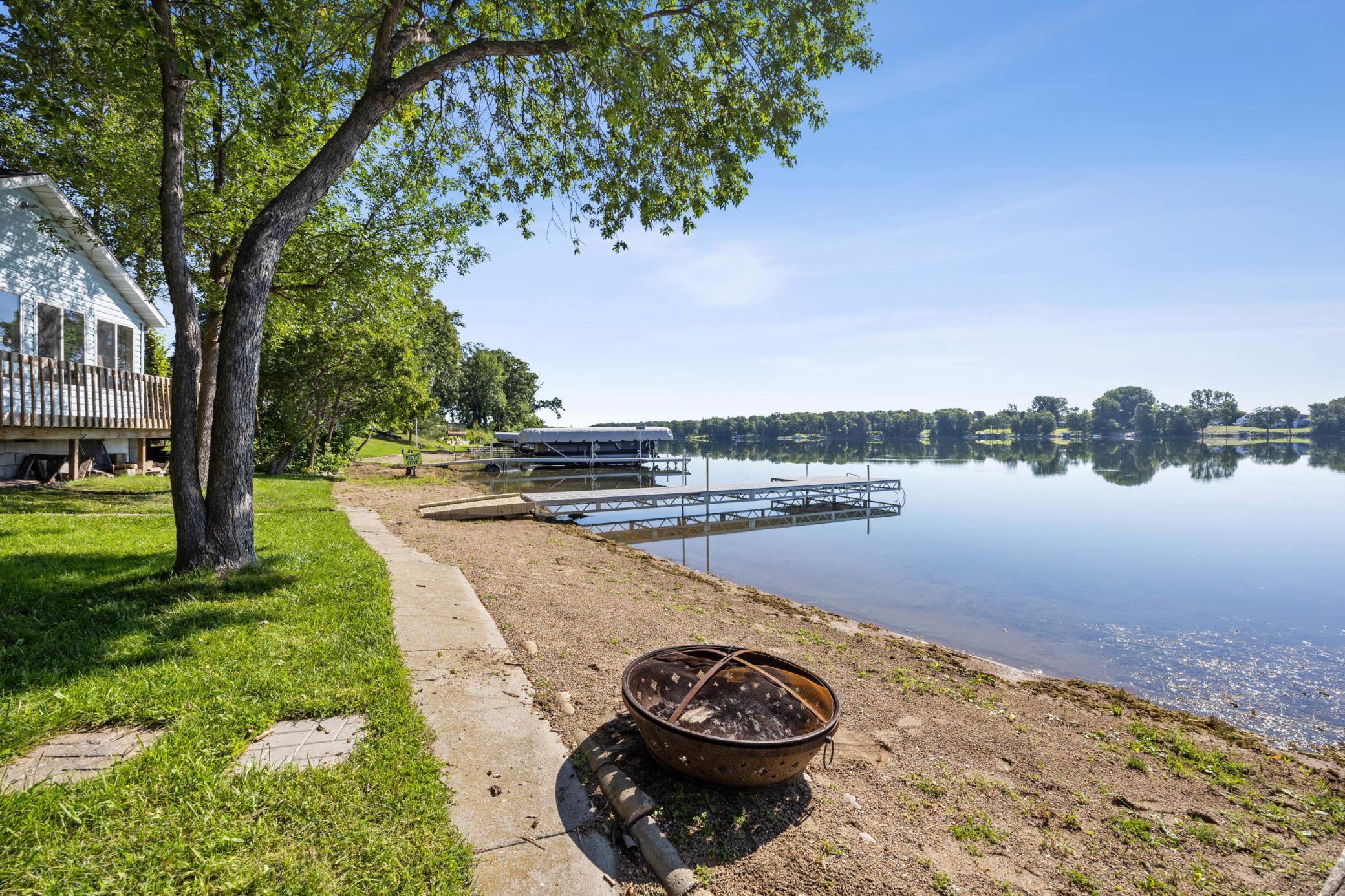 1975 single family home for sale at 15849 Maple Ridge Road in Audubon, MN — 3 bed, 2 bath (photo 2 of 53)
