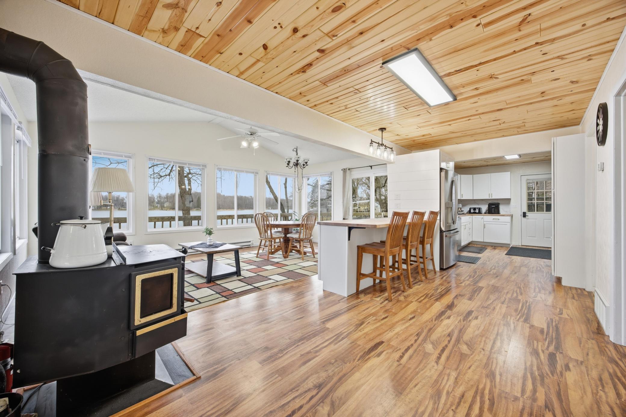 1975 single family home for sale at 15849 Maple Ridge Road in Audubon, MN — 3 bed, 2 bath (photo 13 of 53)