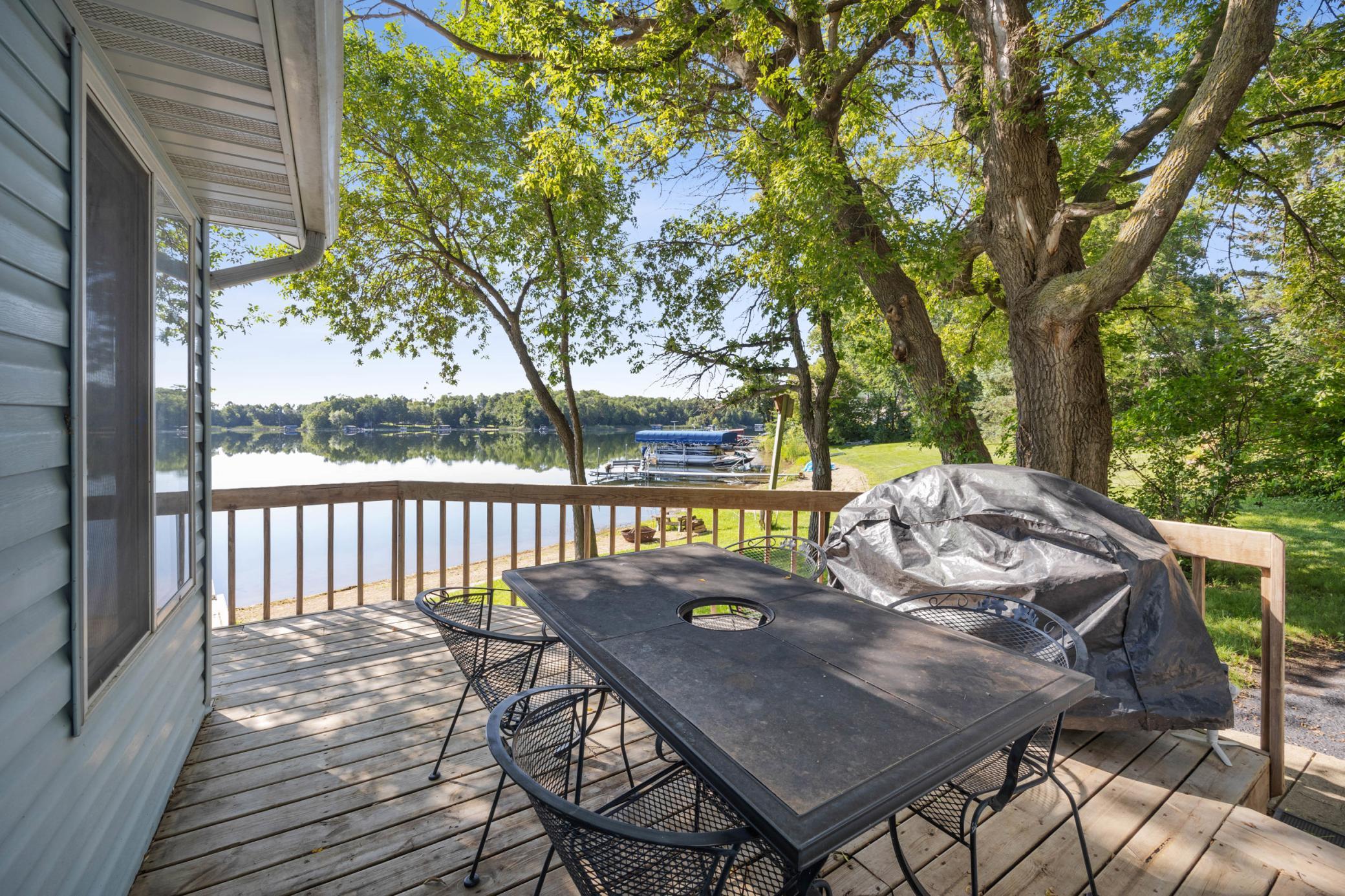 1975 single family home for sale at 15849 Maple Ridge Road in Audubon, MN — 3 bed, 2 bath (photo 18 of 53)